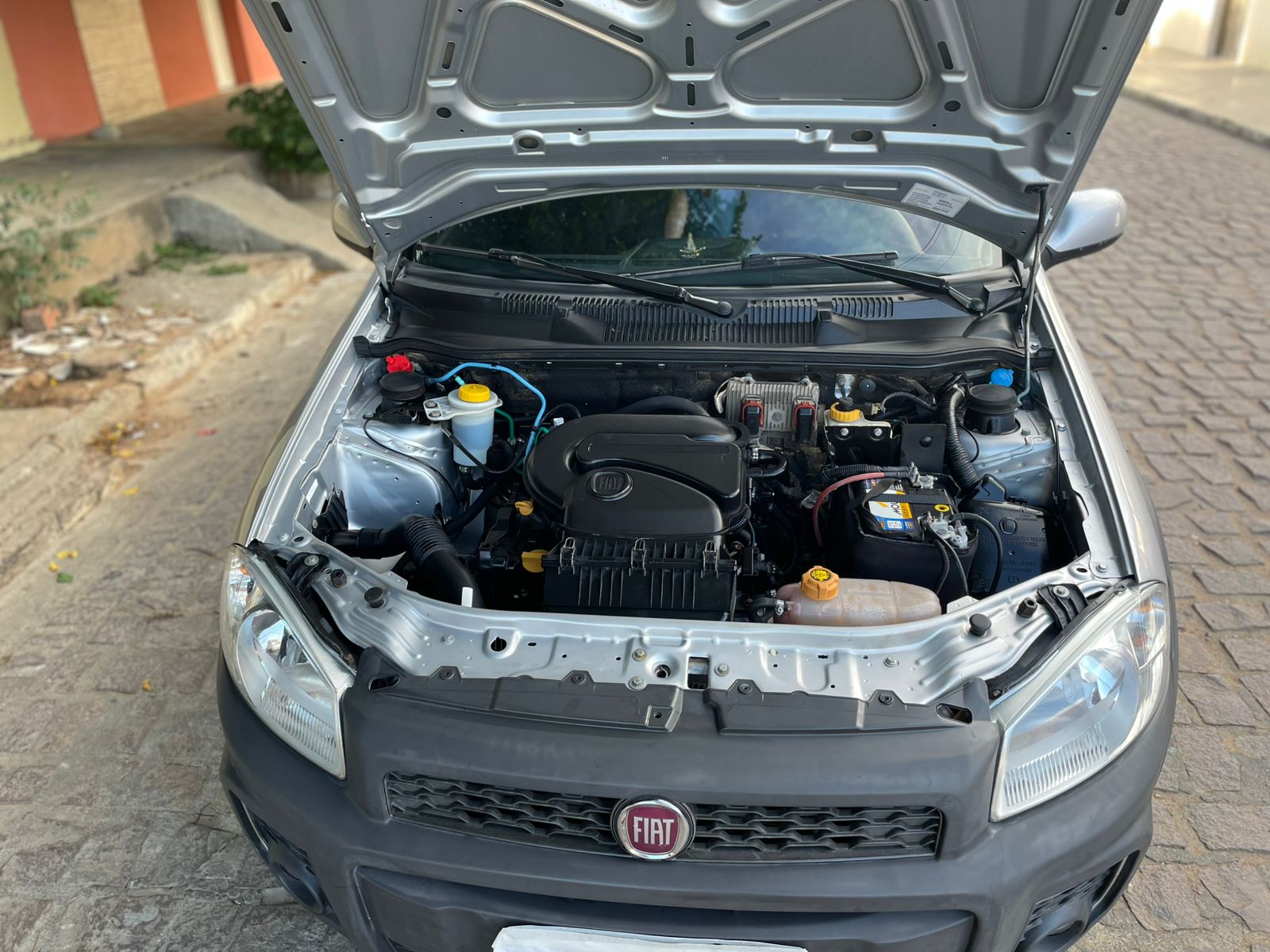 
								FIAT – STRADA FREEDOM 1.4 CD 3 PORTAS full									