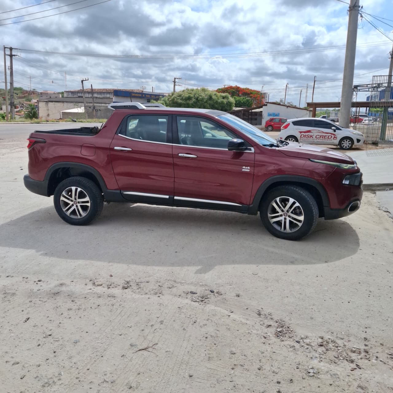 
								FIAT – TORO VOLCANO AUT. DIESEL 2.0 COM TETO SOLAR full									