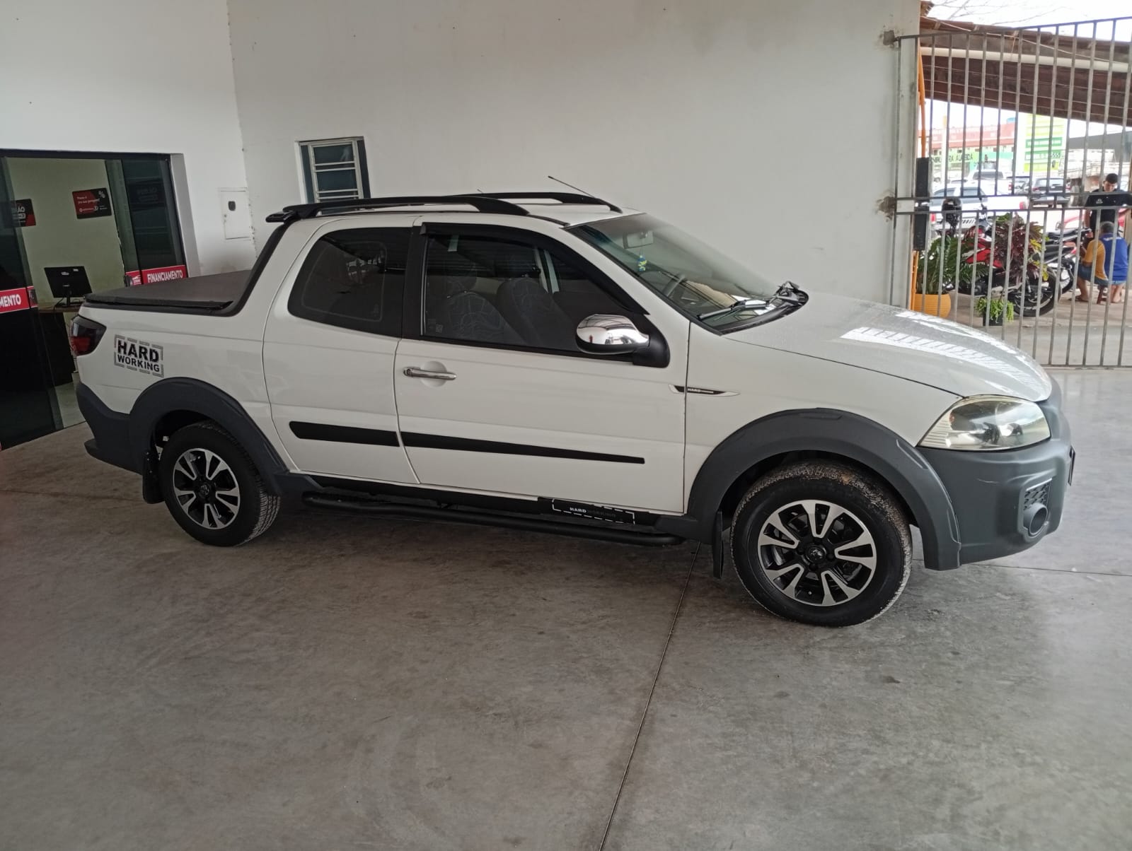 
								FIAT – STRADA WORKING CD 3 PORTAS 1.4 2015 (COMPLETA) full									