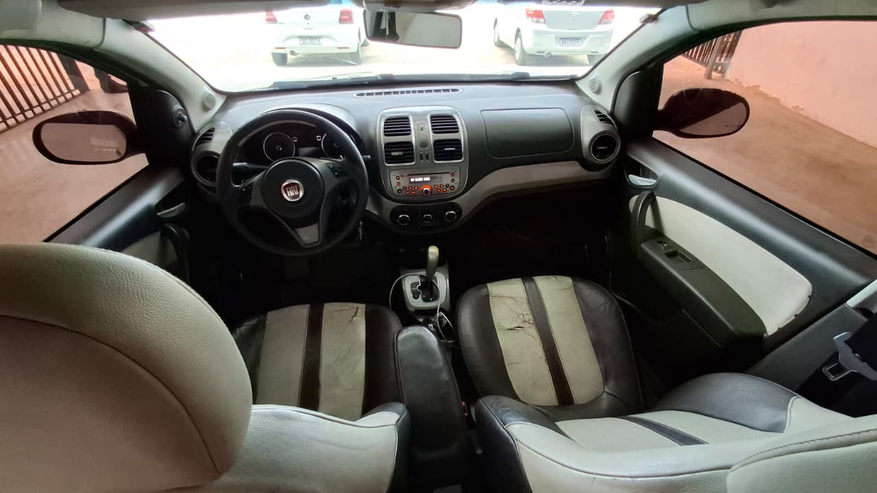 
								FIAT – SIENA ESSENCE 1.6 2015 (AUTOMÁTICO) full									
