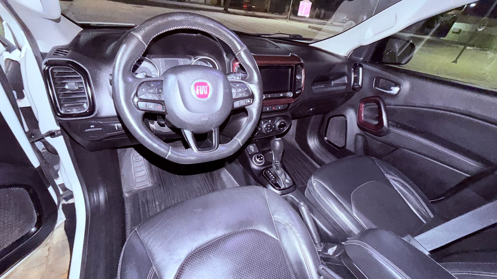 
								FIAT – TORO FREEDOM AUT 2.0 DIESEL 2021 (COMPLETO) full									