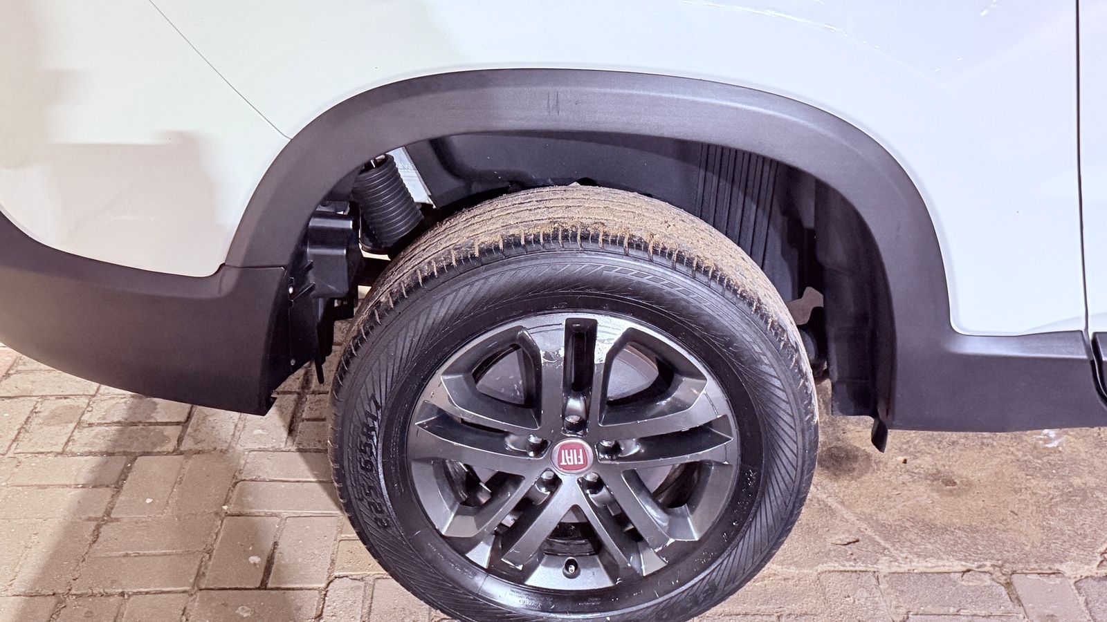 
								FIAT – TORO FREEDOM AUT 2.0 DIESEL 2021 (COMPLETO) full									