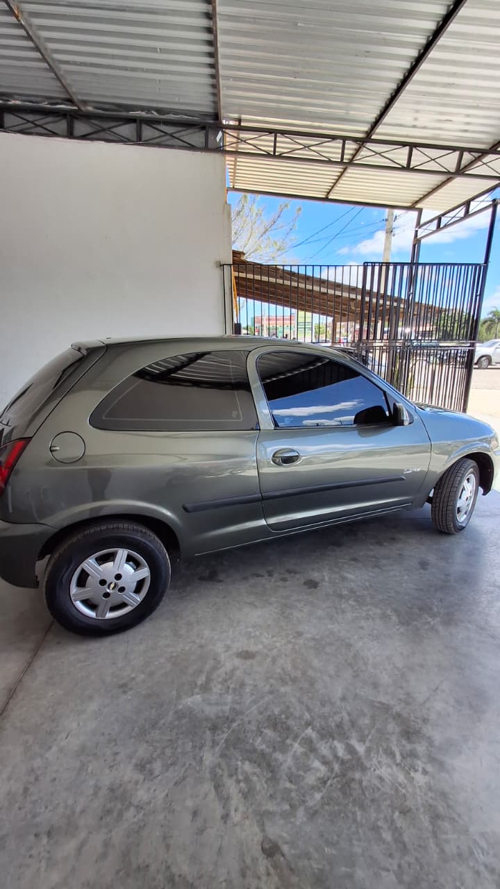 
								CELTA 2 PORTAS COMPLETO – ANO 2010 full									