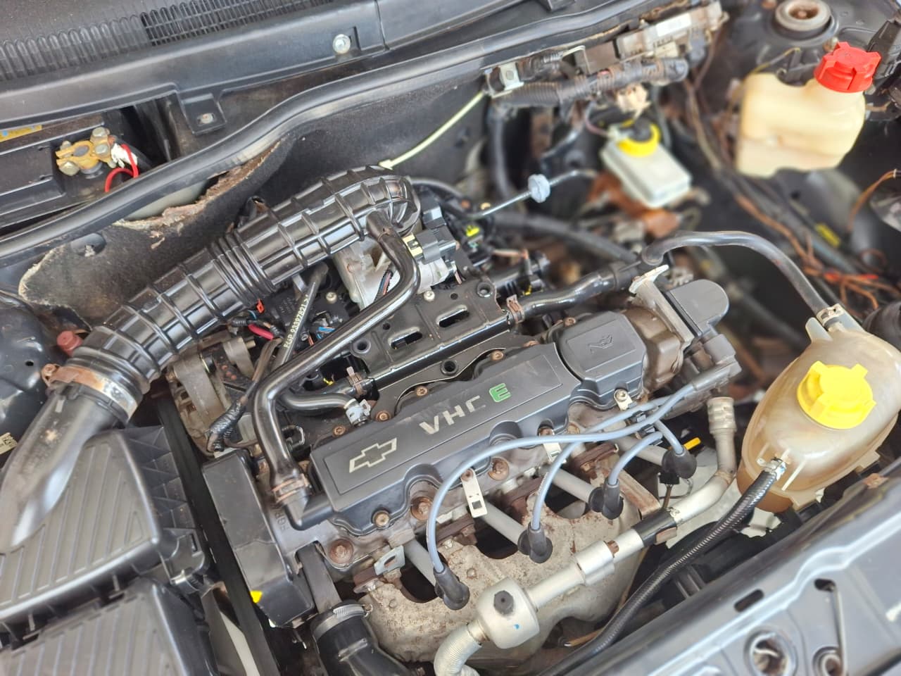 
								CELTA LT 1.0 COMPLETO ANO 2013 full									