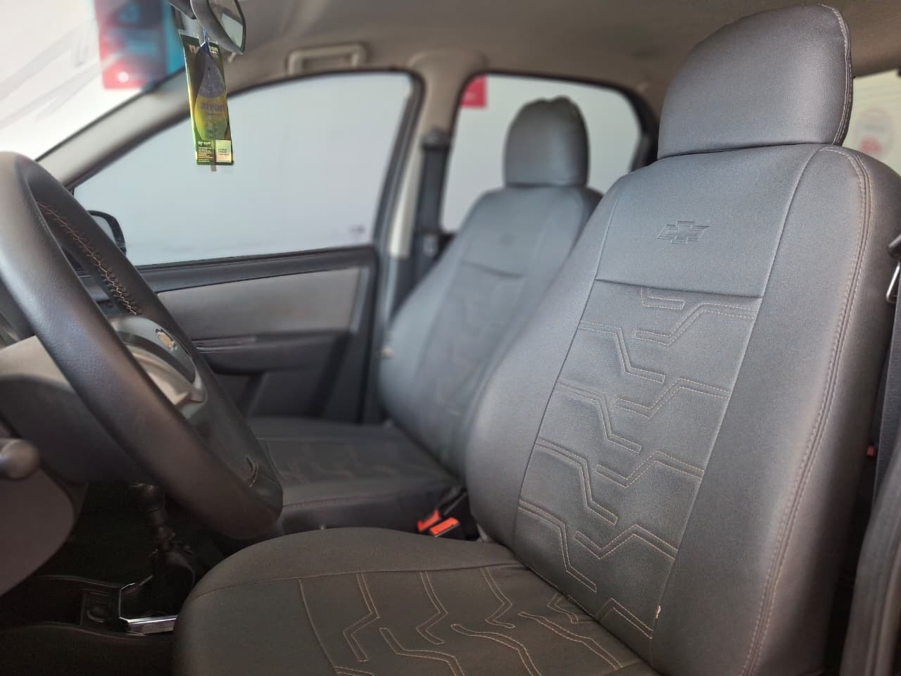 
								CELTA LT 1.0 COMPLETO ANO 2013 full									