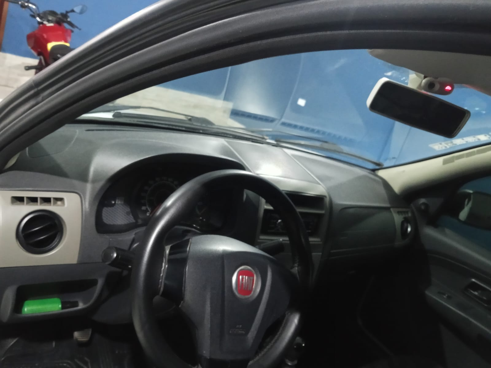 
								FIAT PALIO FIRE 1.O COMPLETO full									