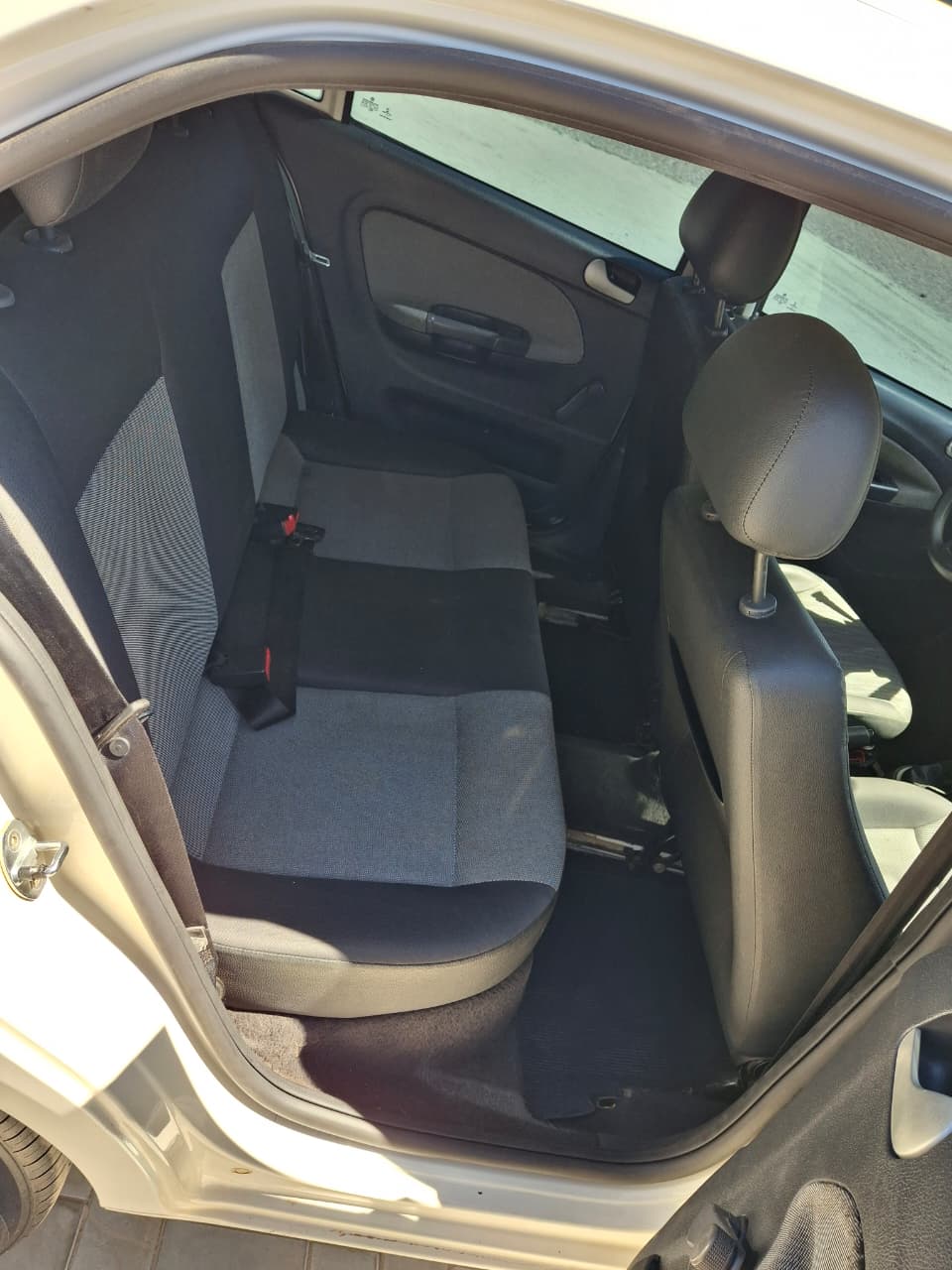 
								VW GOL 1.6 ANO 2014 COMPLETO full									