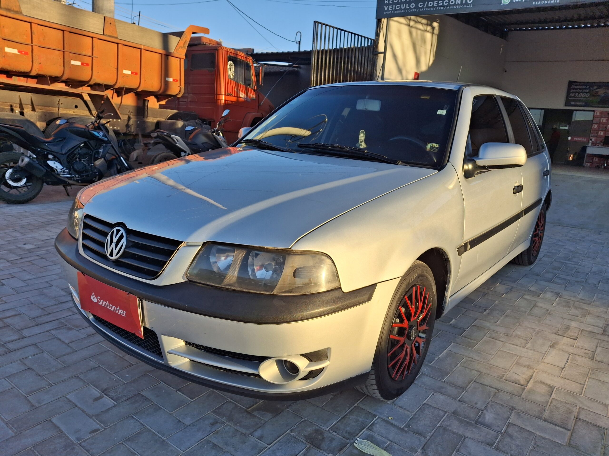 
								VW/GOL 1.6 POWER 2003 full									