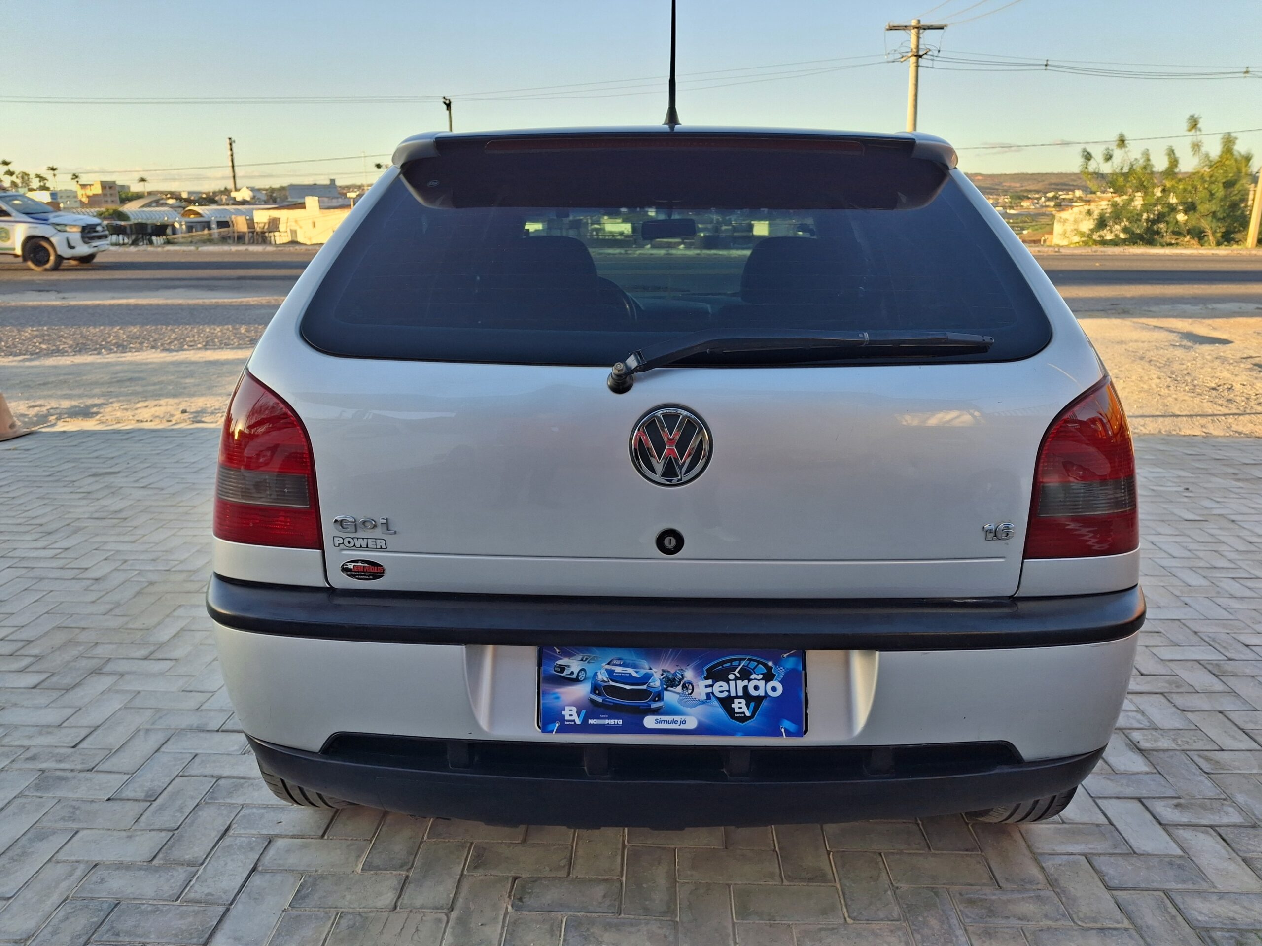 
								VW/GOL 1.6 POWER 2003 full									