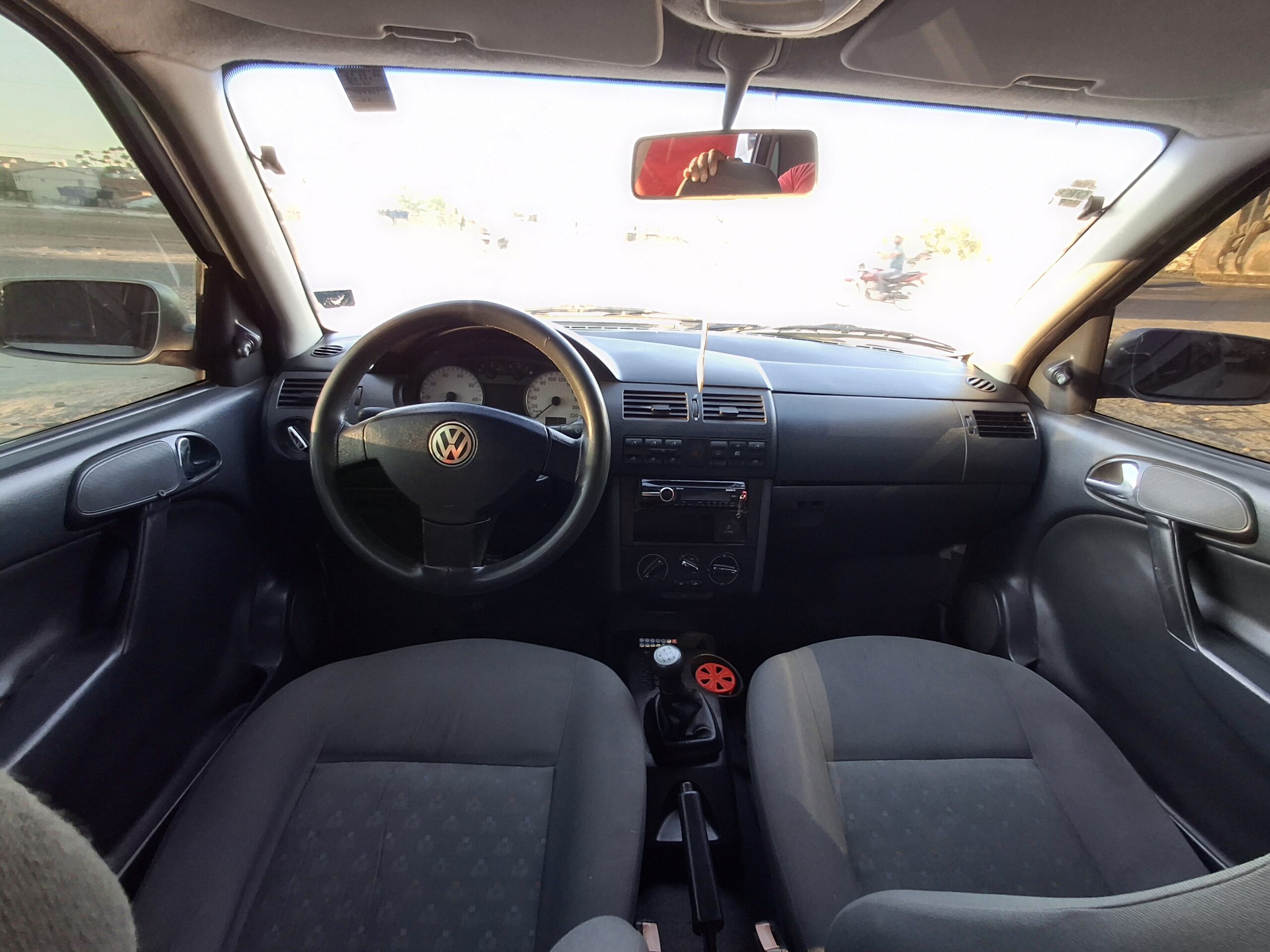 
								VW/GOL 1.6 POWER 2003 full									