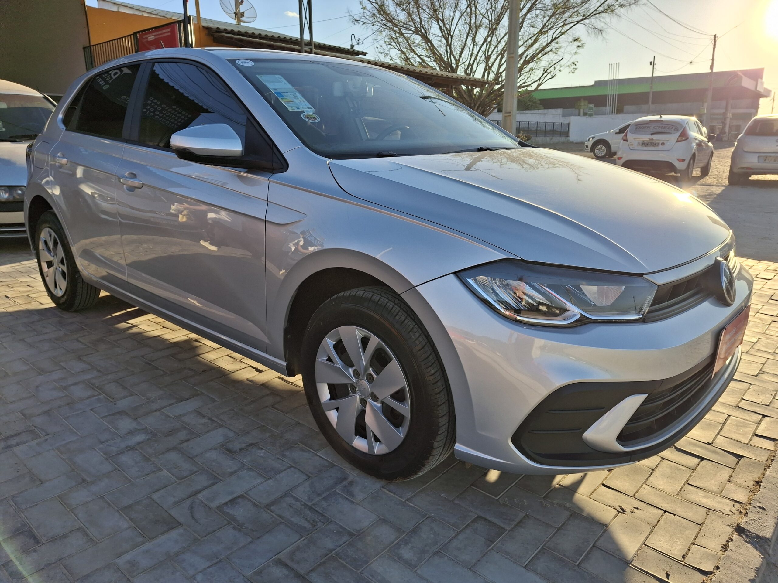
								VW/POLO 1.0 MPI FLEX 12V 2023 full									