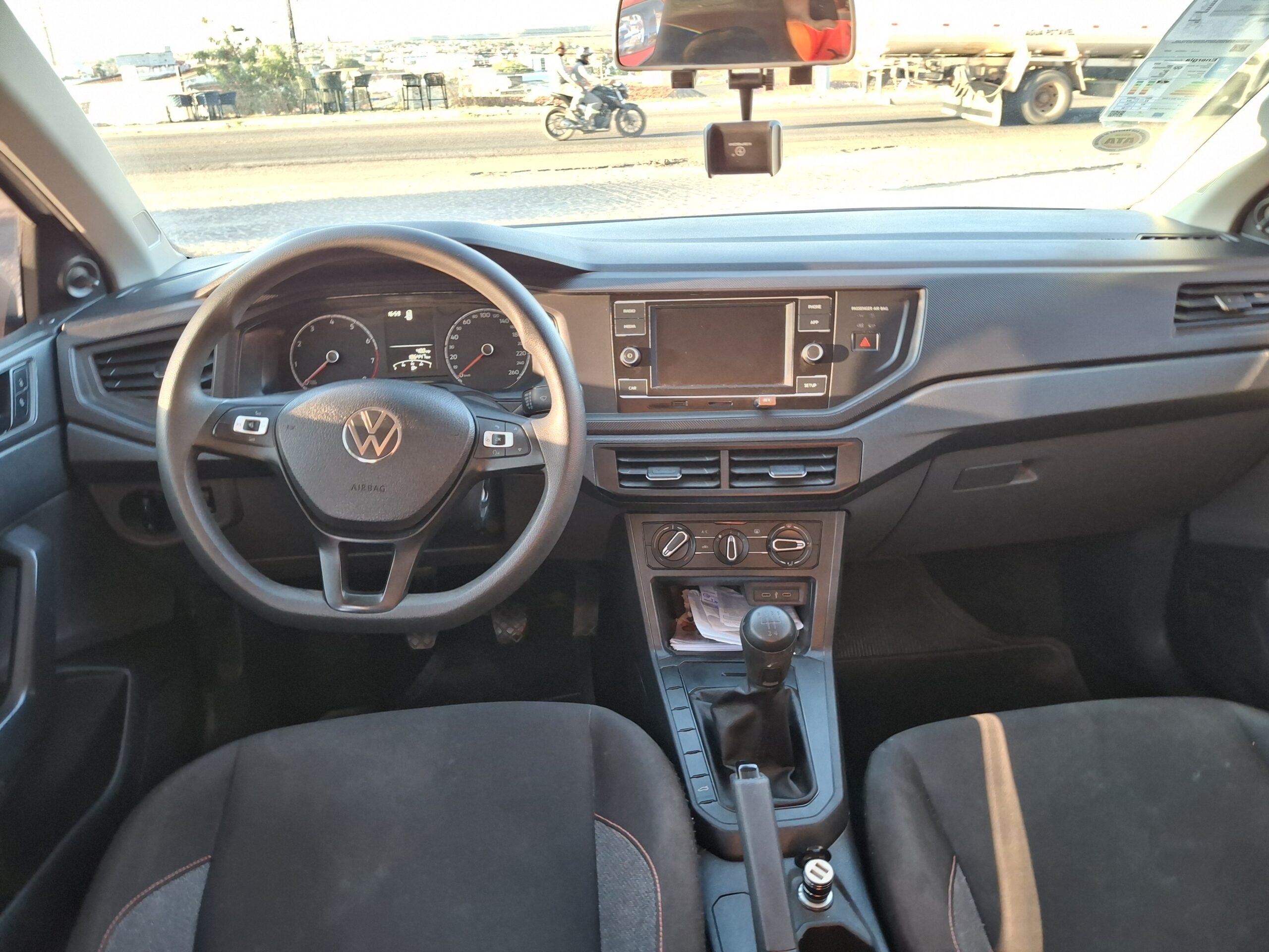 
								VW/POLO 1.0 MPI FLEX 12V 2023 full									