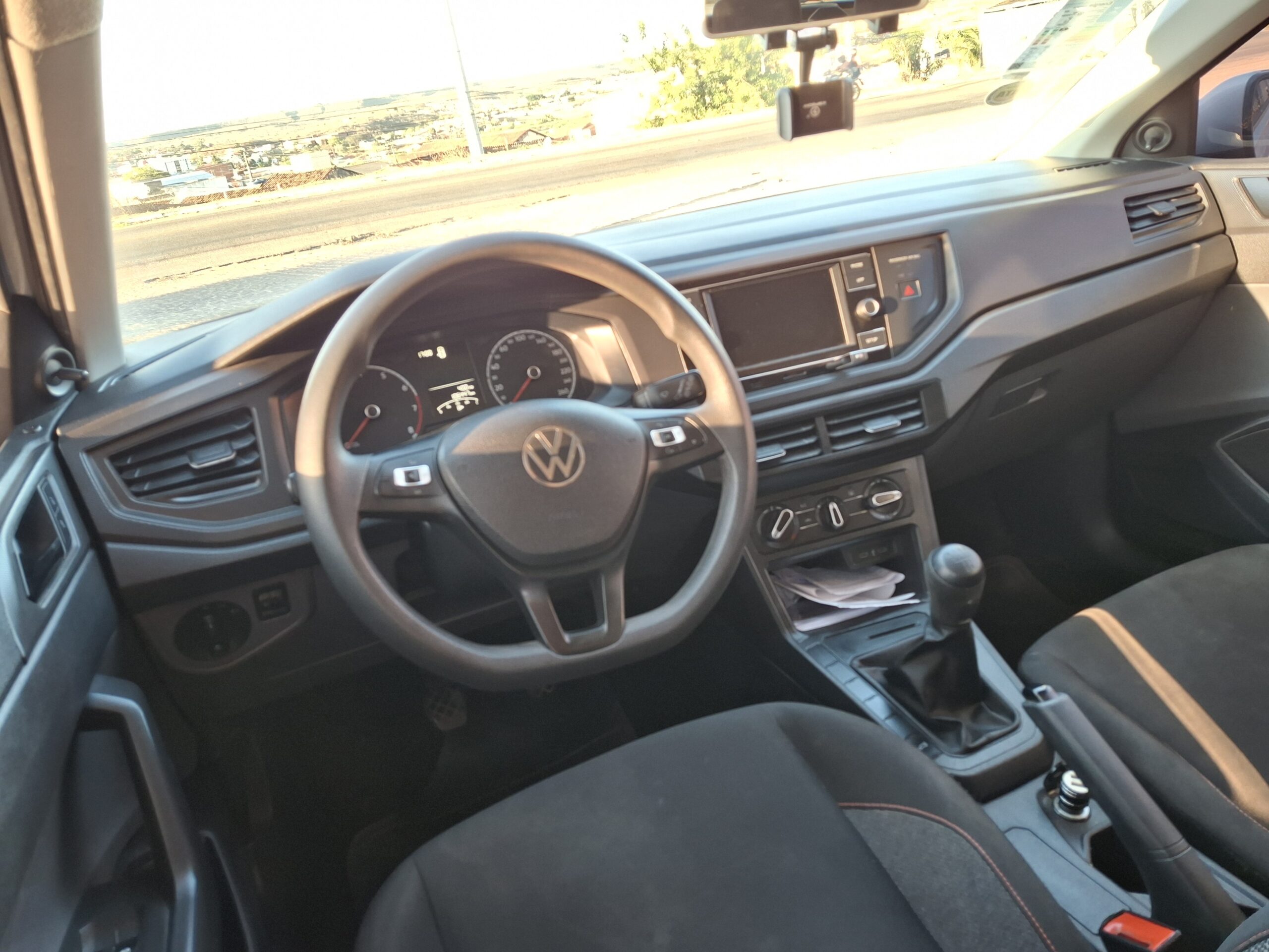 
								VW/POLO 1.0 MPI FLEX 12V 2023 full									