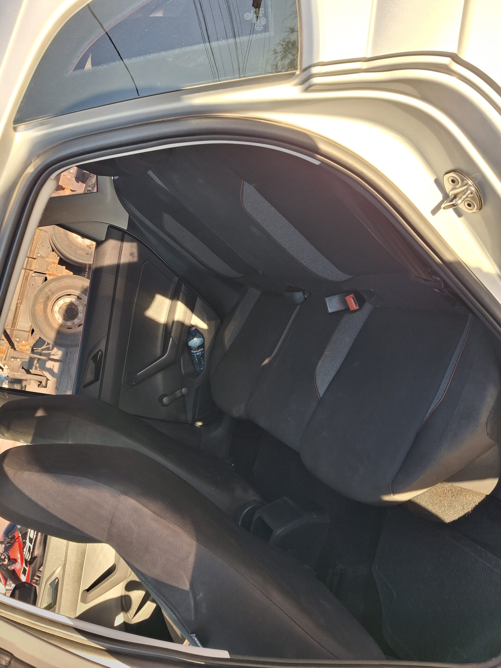 
								VW/POLO 1.0 MPI FLEX 12V 2023 full									