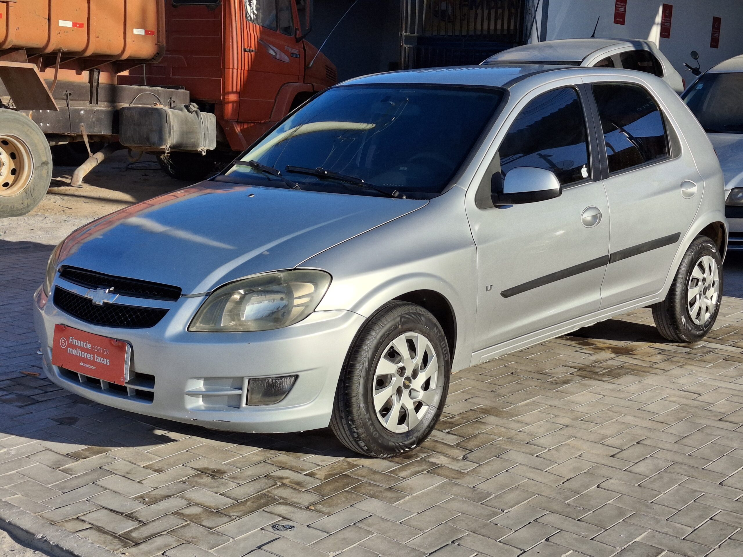 
								CELTA 1.0 LT 2013 full									