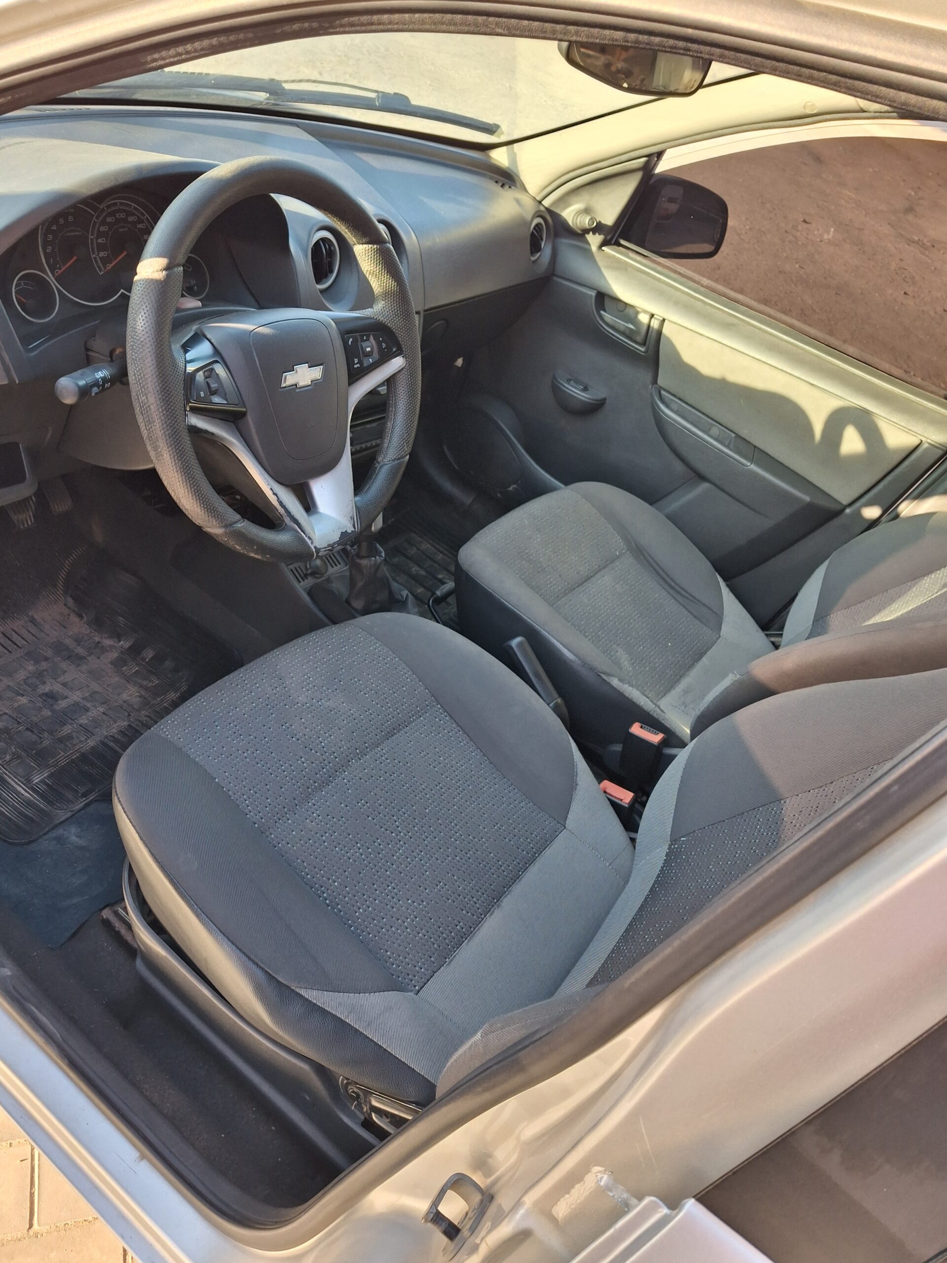 
								CELTA 1.0 LT 2013 full									