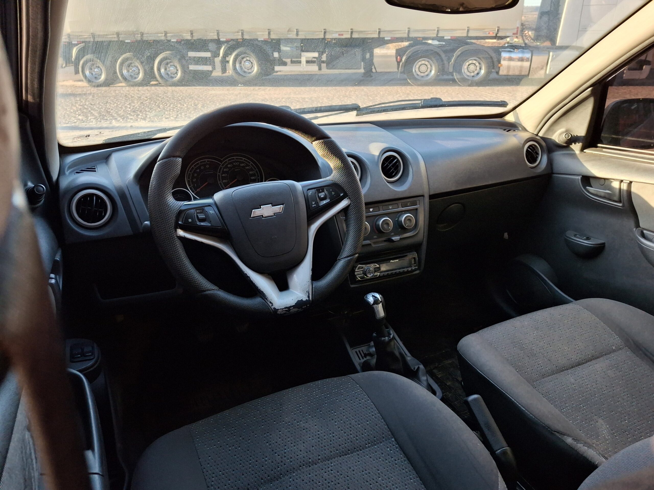 
								CELTA 1.0 LT 2013 full									