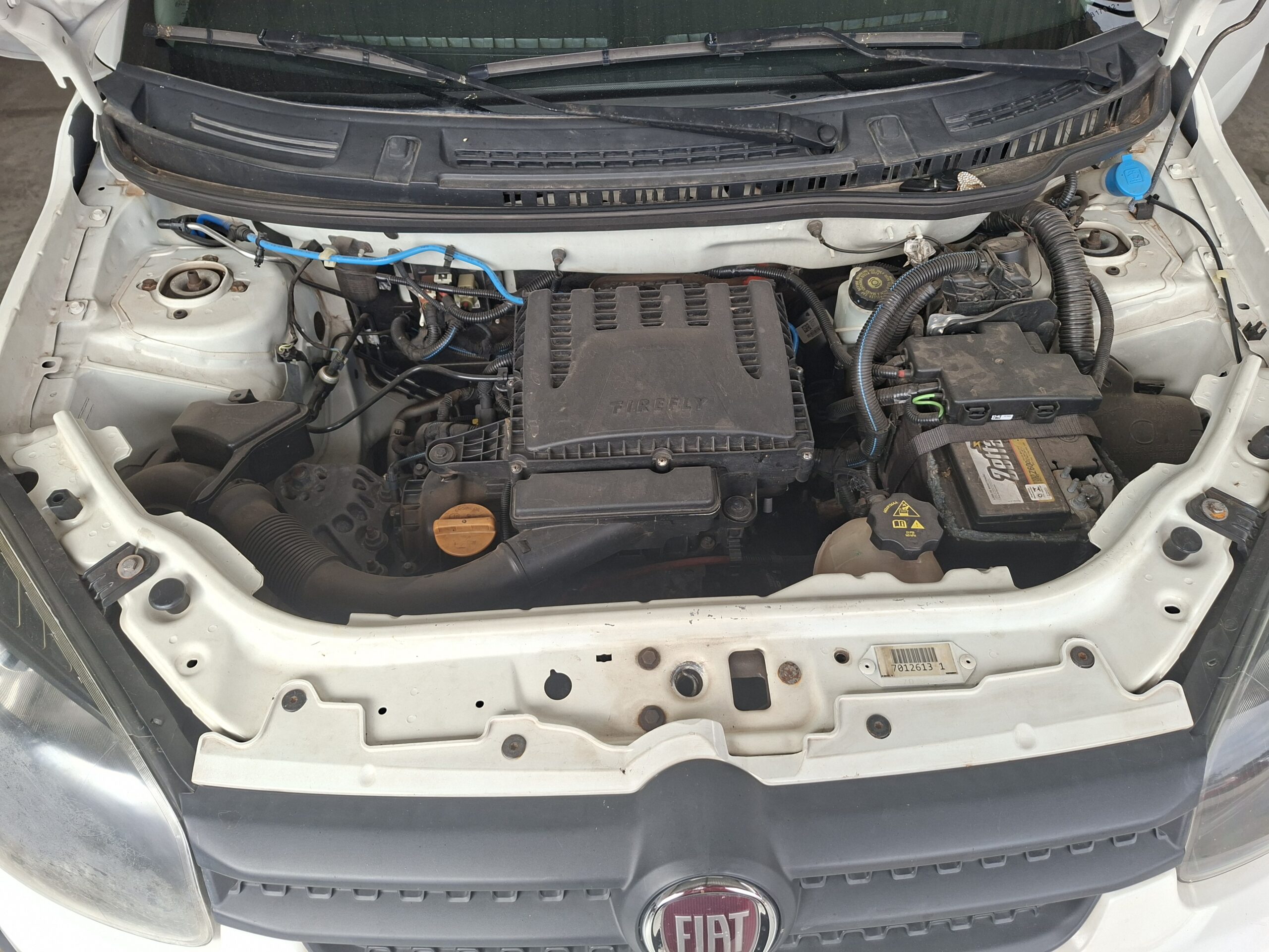 
								FIAT UNO DRIVE 1.0 FLEX 2018 full									