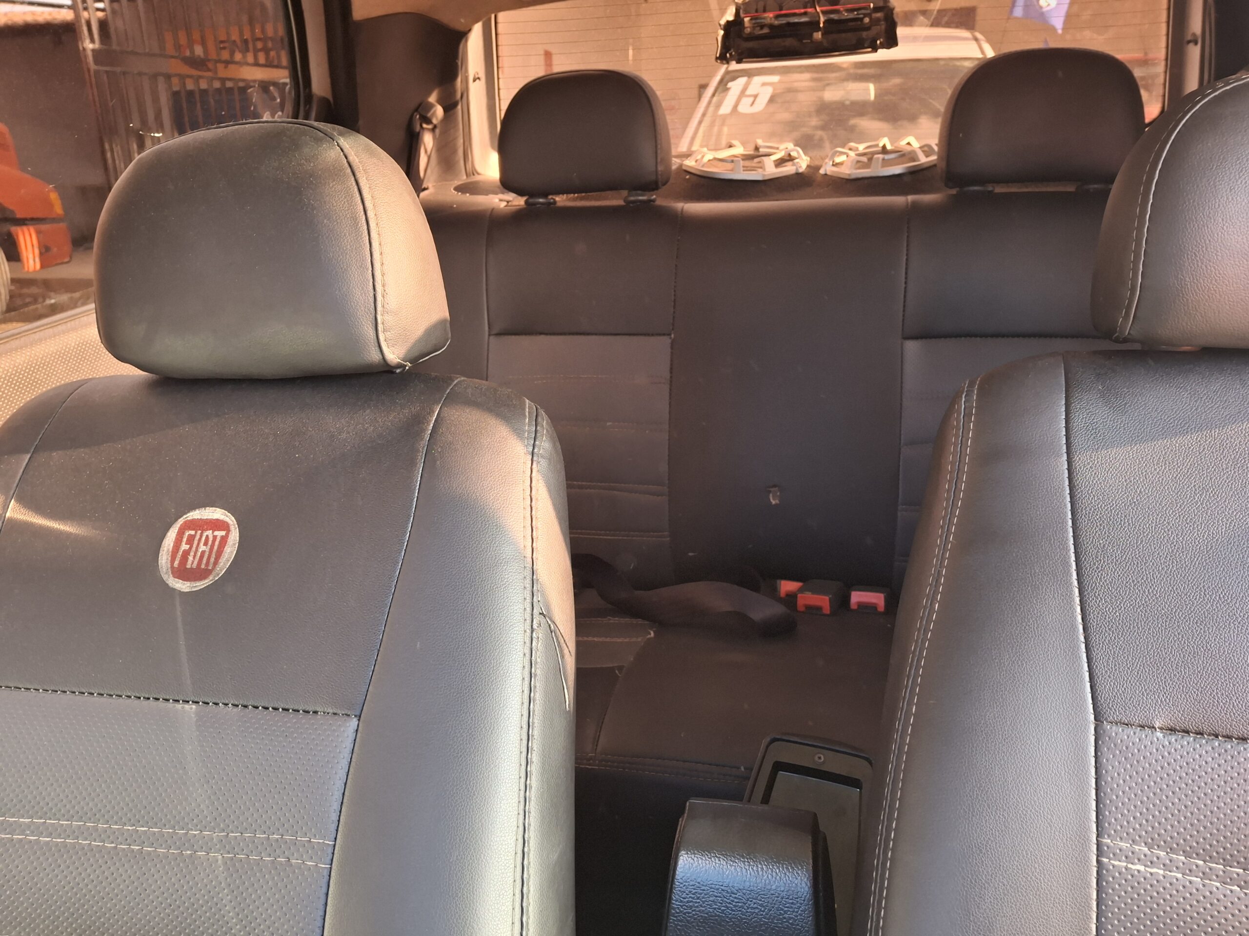 
								PALIO 1.0 ECONOMY FIRE FLEX 8V 4P 2010 full									