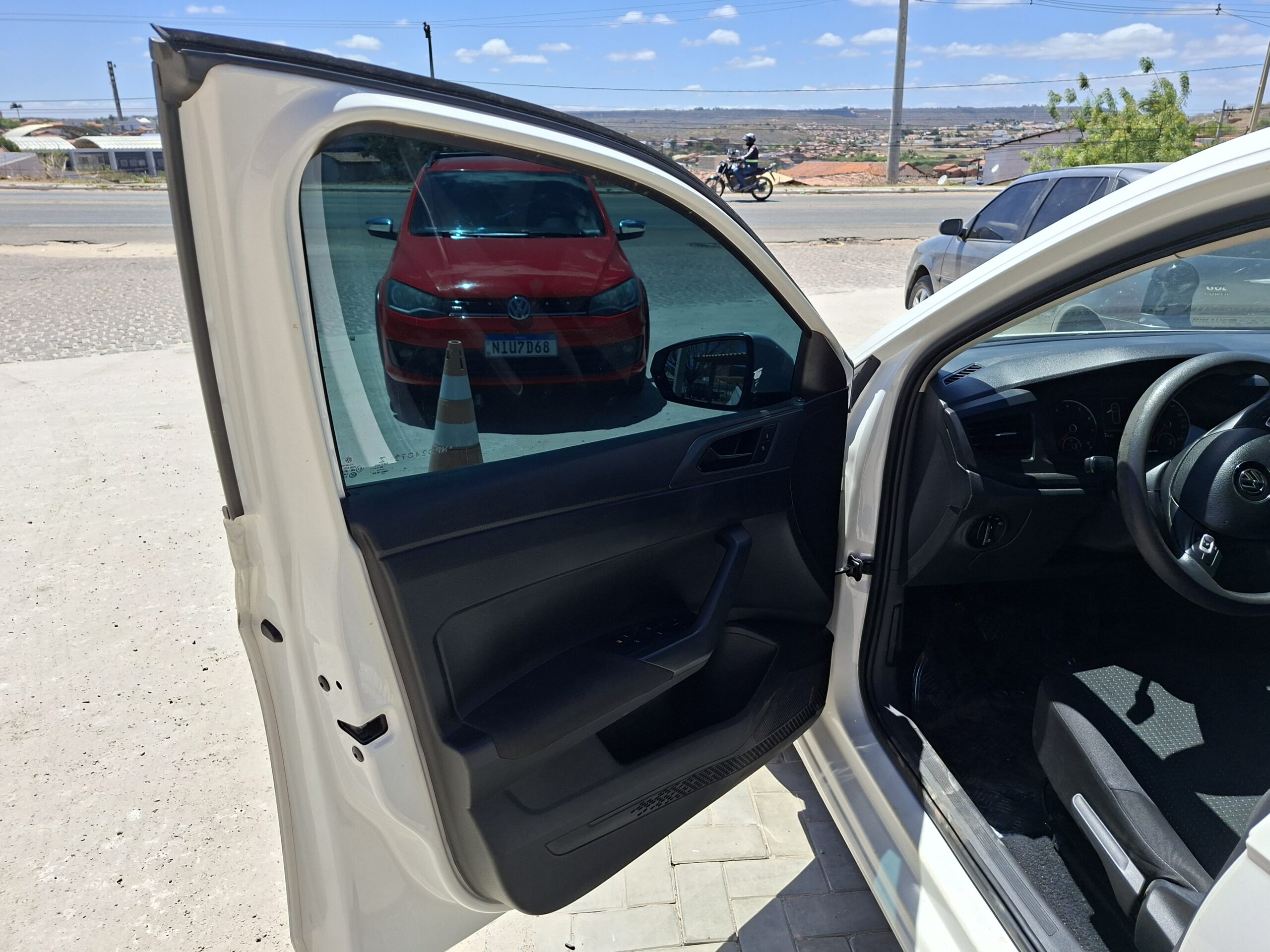 
								2022 VOLKSWAGEN POLO 1.6 MSI TOTAL FLEX full									
