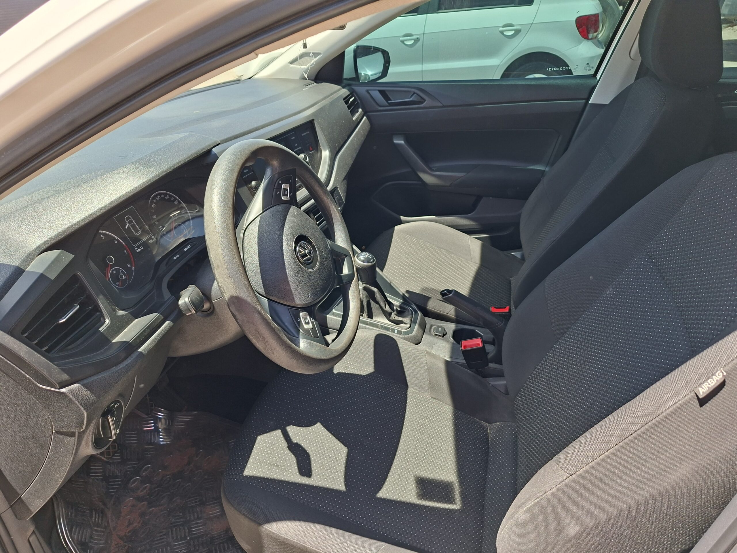 
								2022 VOLKSWAGEN POLO 1.6 MSI TOTAL FLEX full									