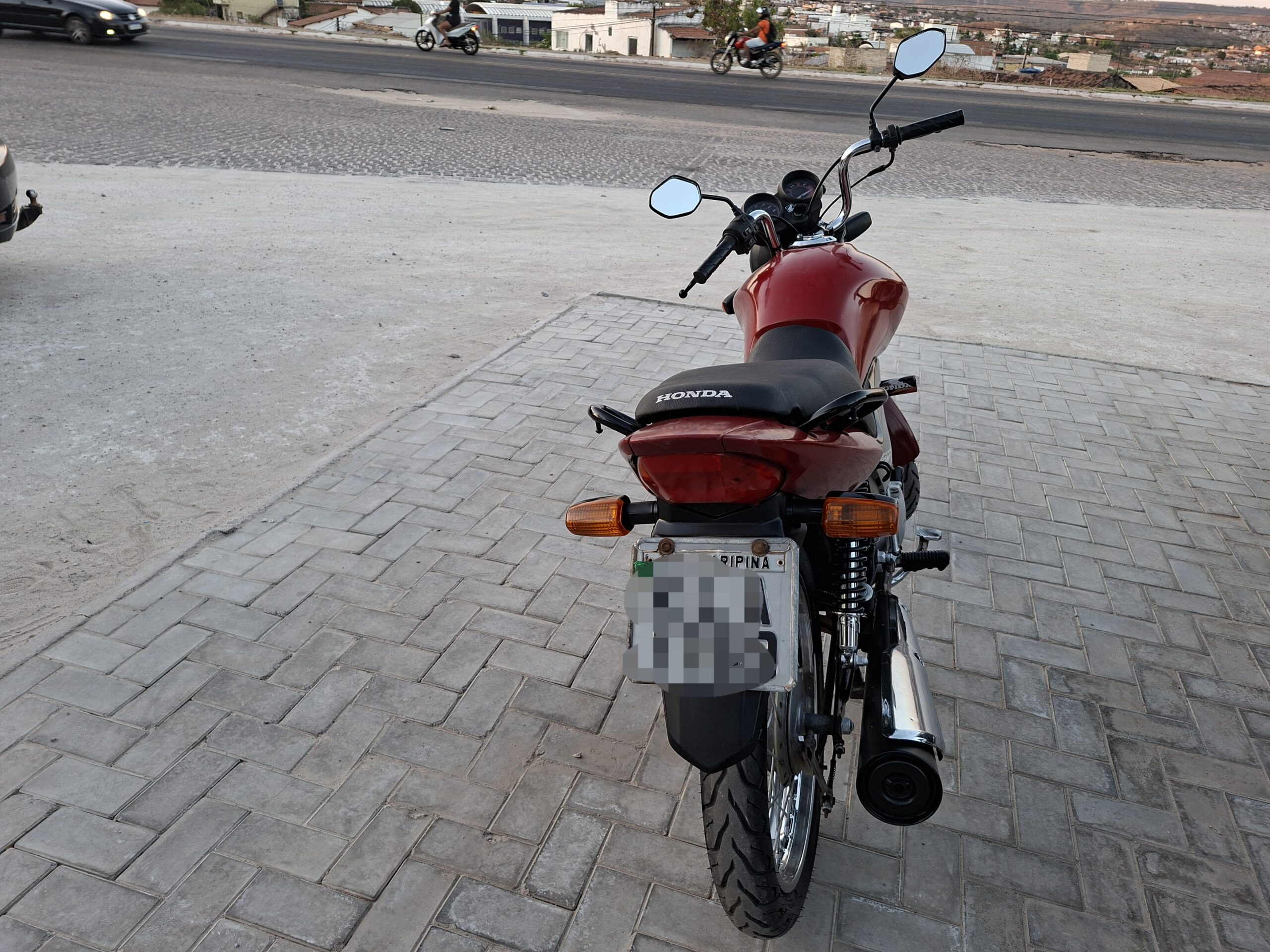 
								HONDA CG 125 FAN KS 2010 full									