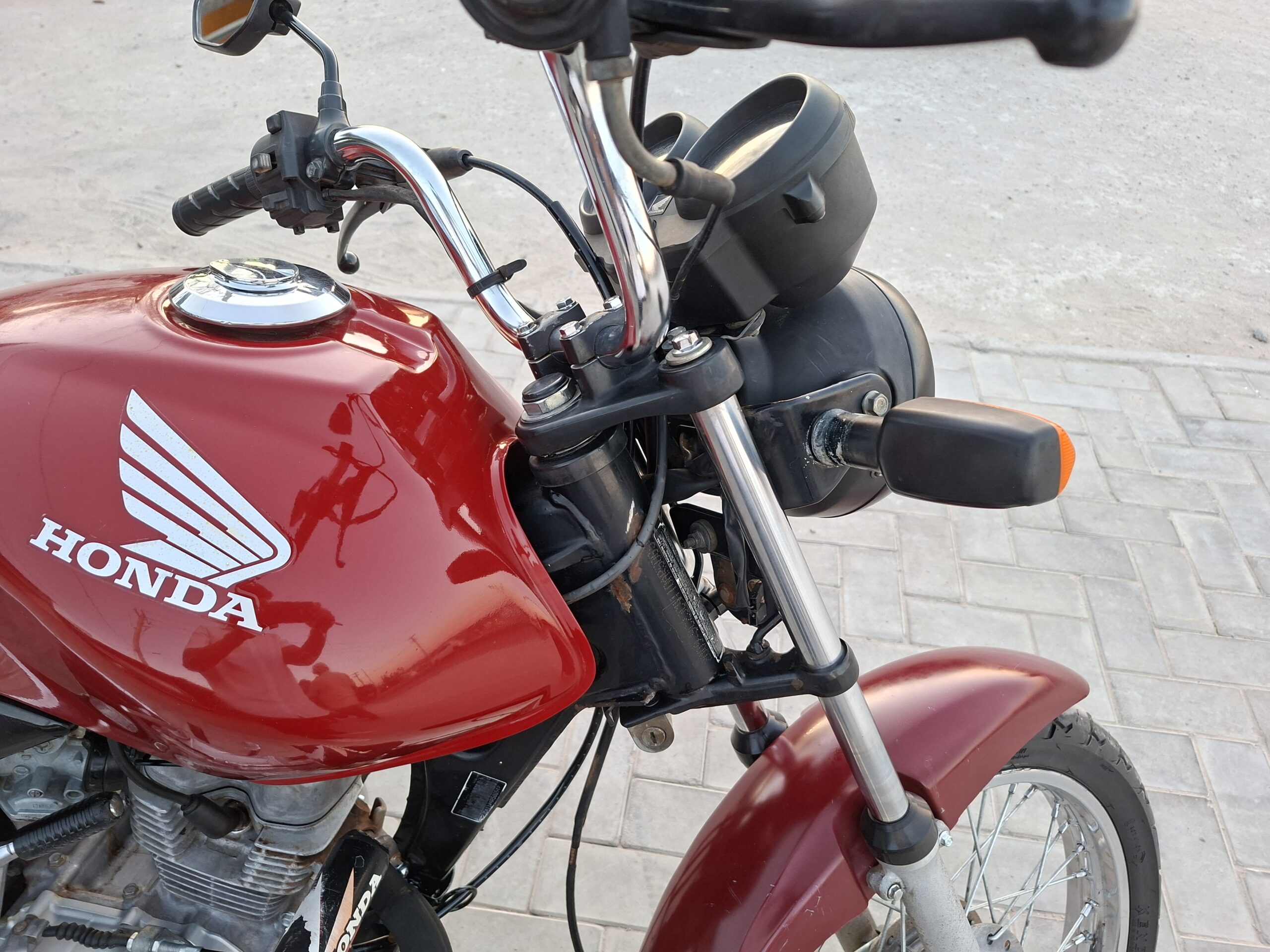 
								HONDA CG 125 FAN KS 2010 full									