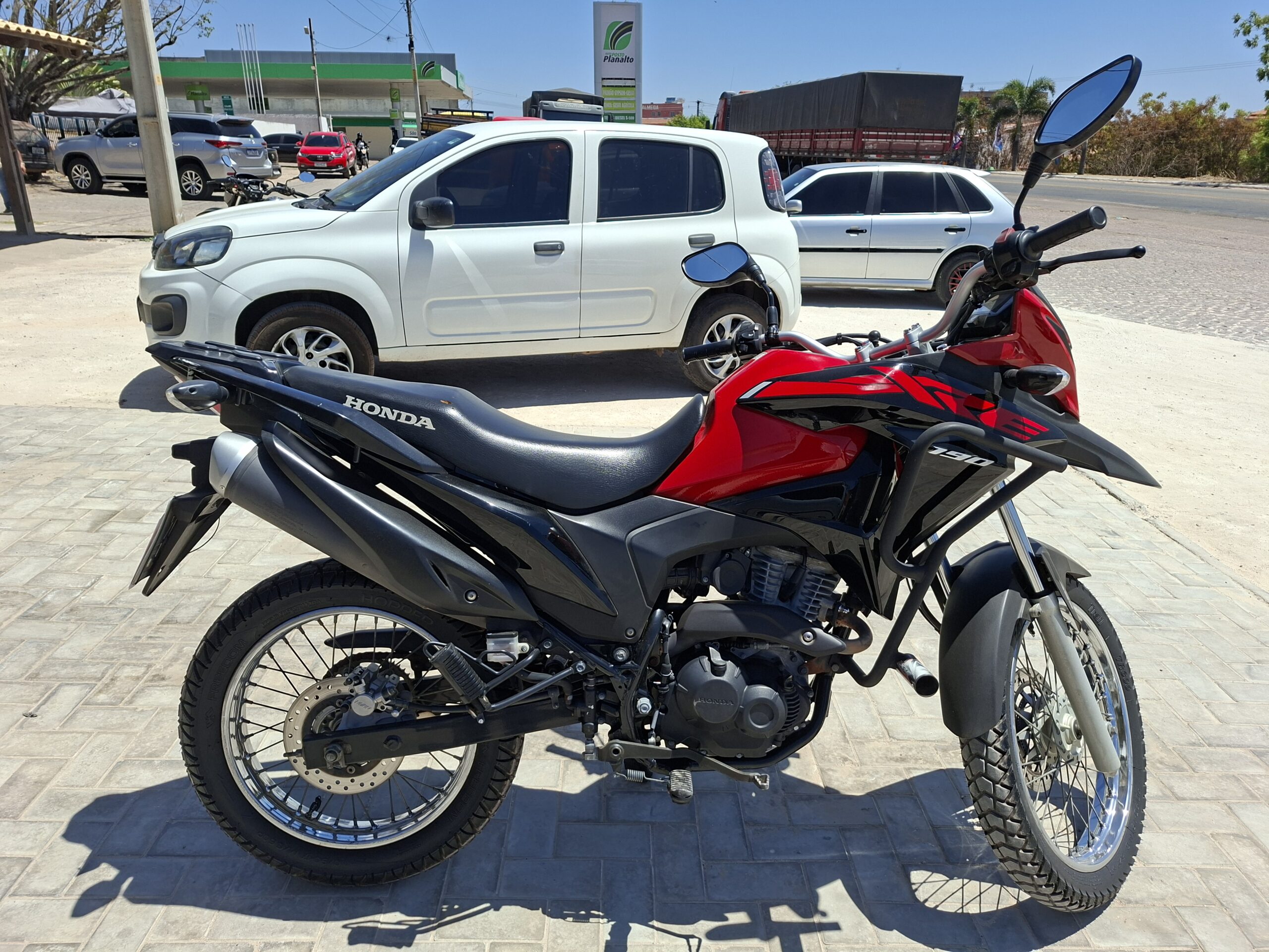 
								HONDA XRE 190 ABS full									