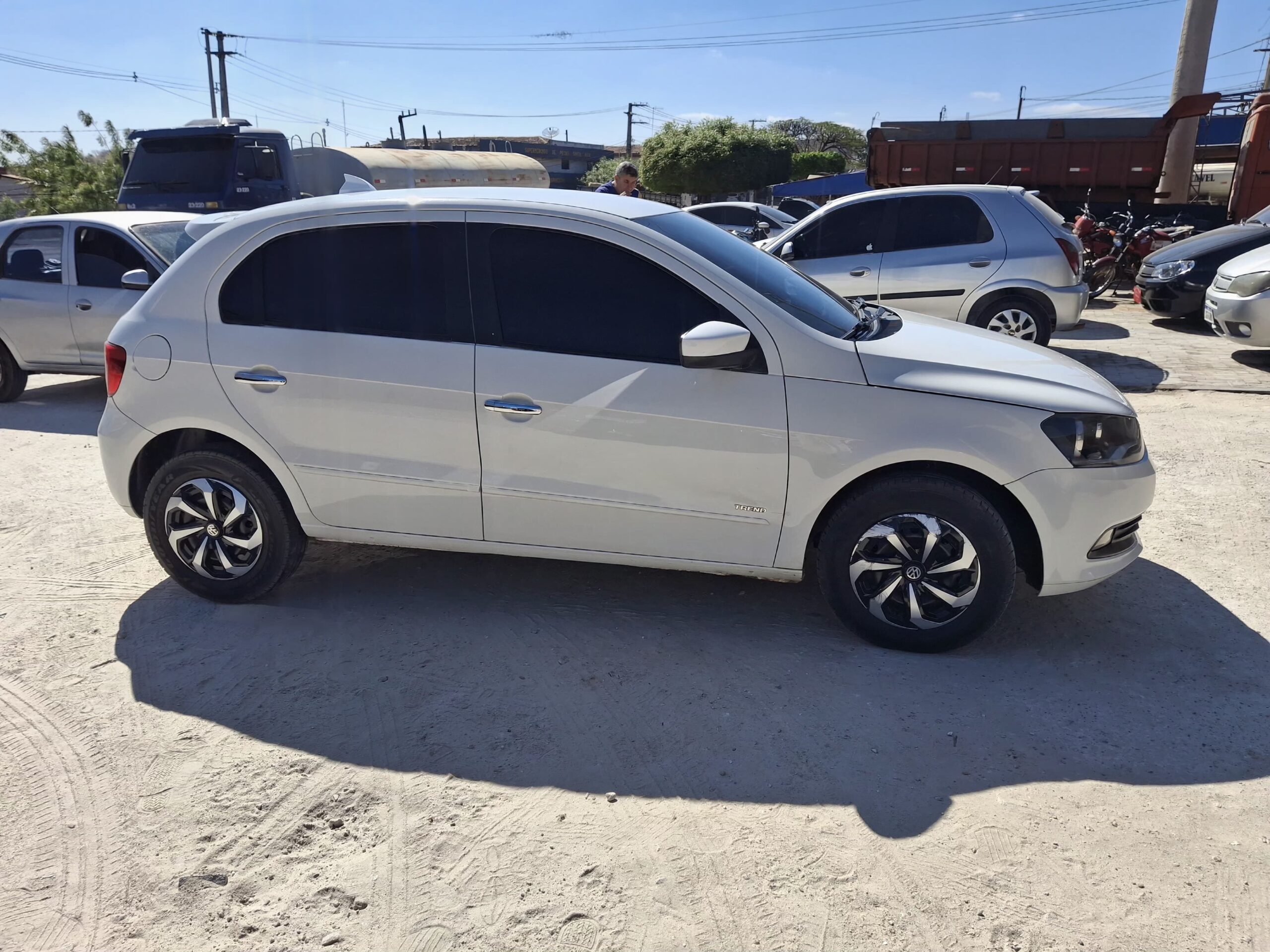 
								NOVO GOL 1.0 TRENDLINE 2013 full									