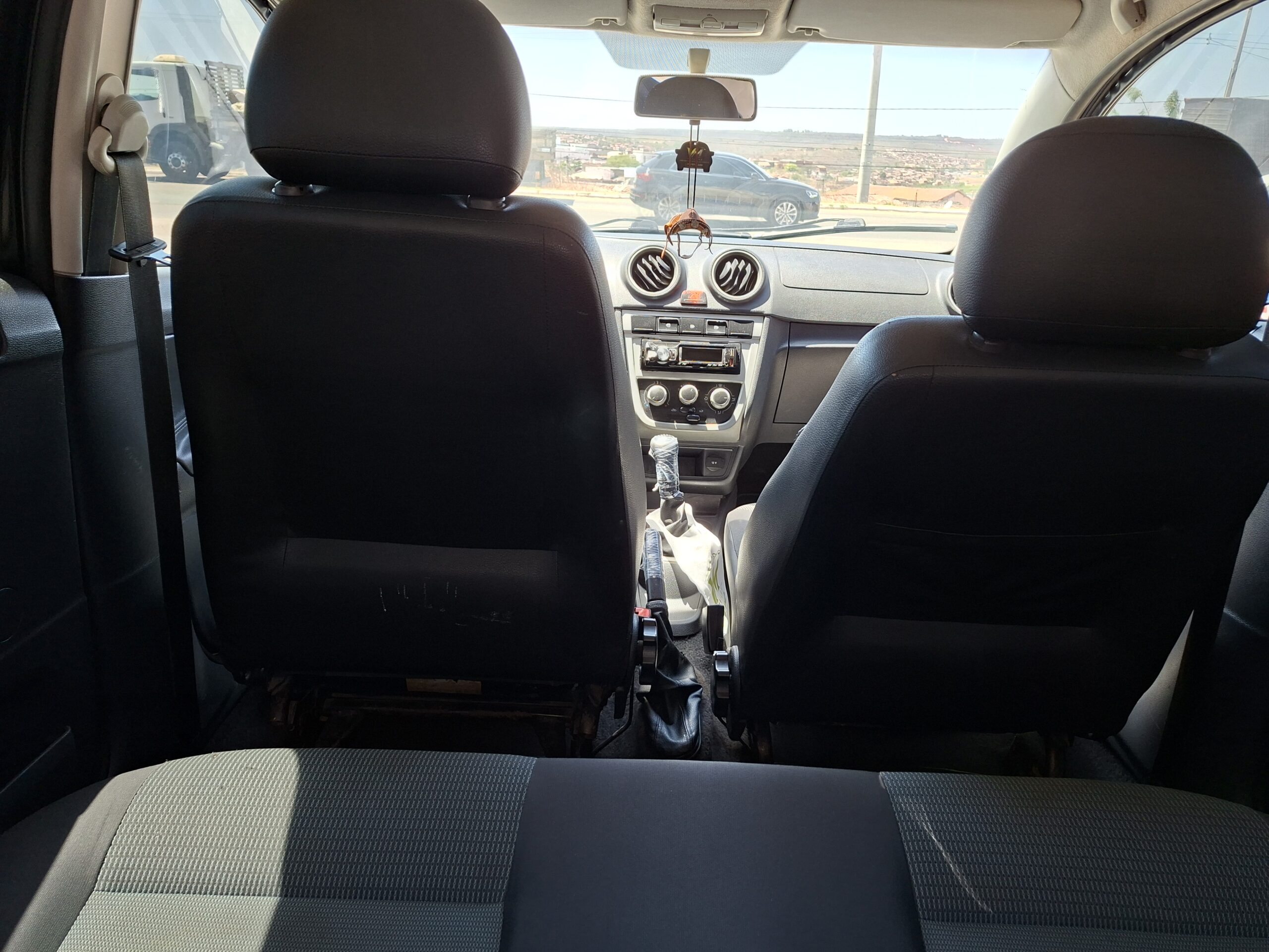 
								NOVO GOL 1.6 Mi TOTAL FLEX 2011 full									