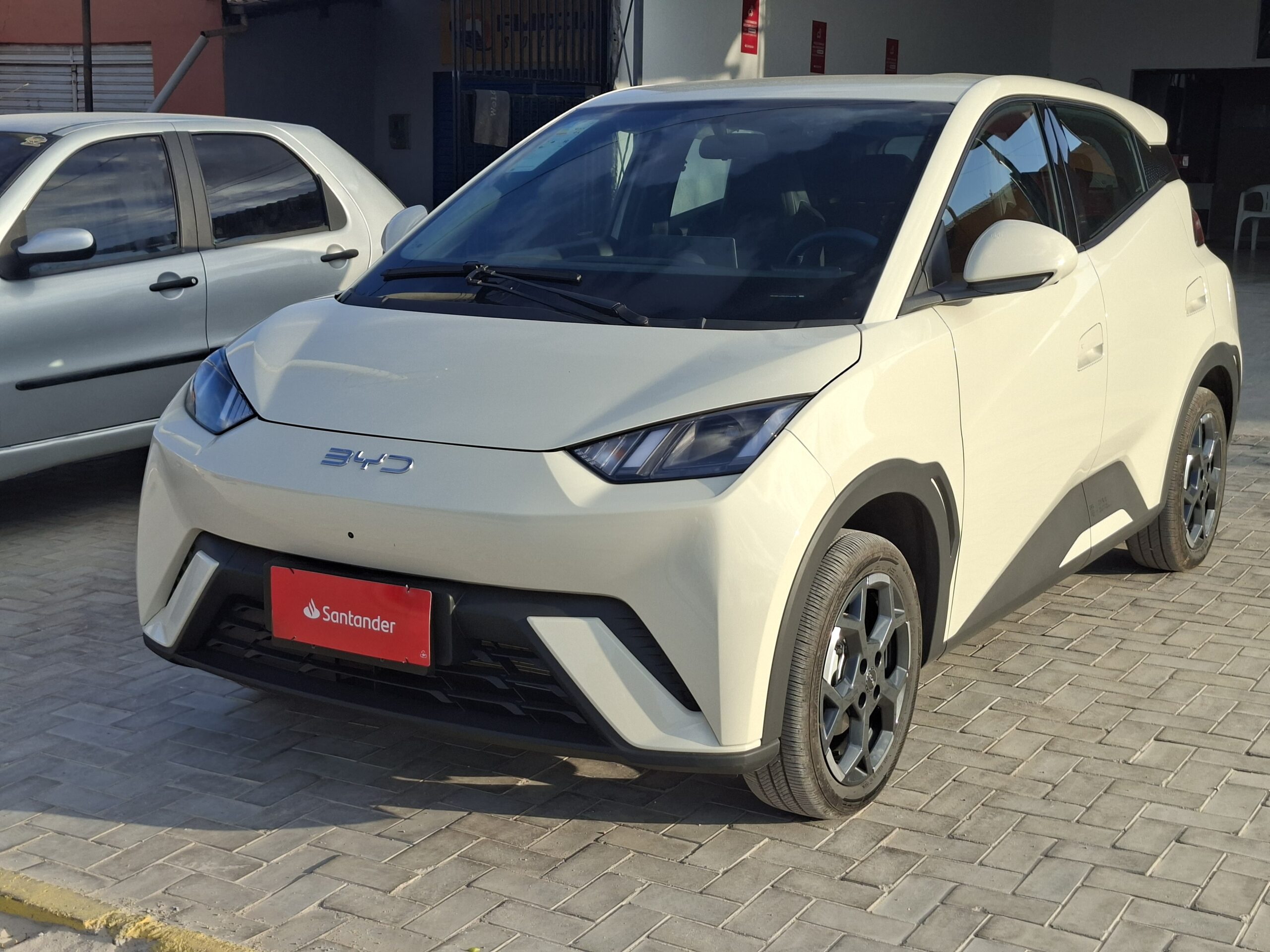 
								BYD DOLPHIN MINI full									
