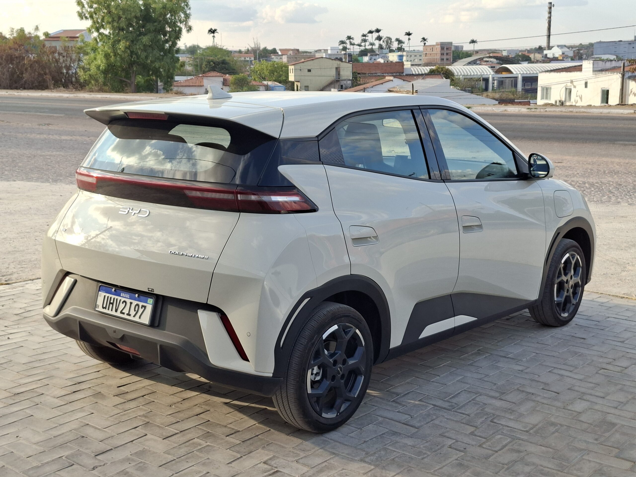 
								BYD DOLPHIN MINI full									