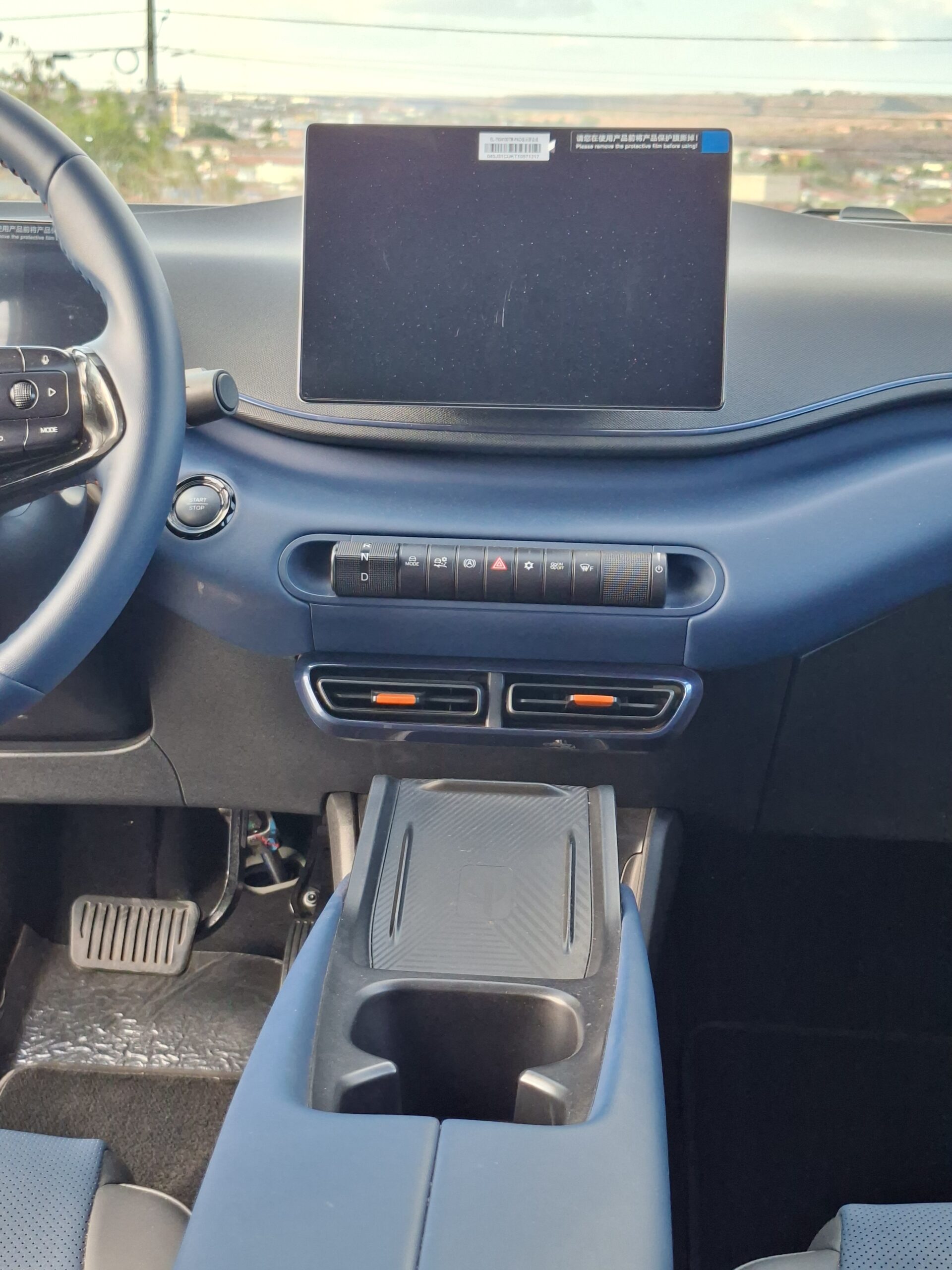 
								BYD DOLPHIN MINI full									