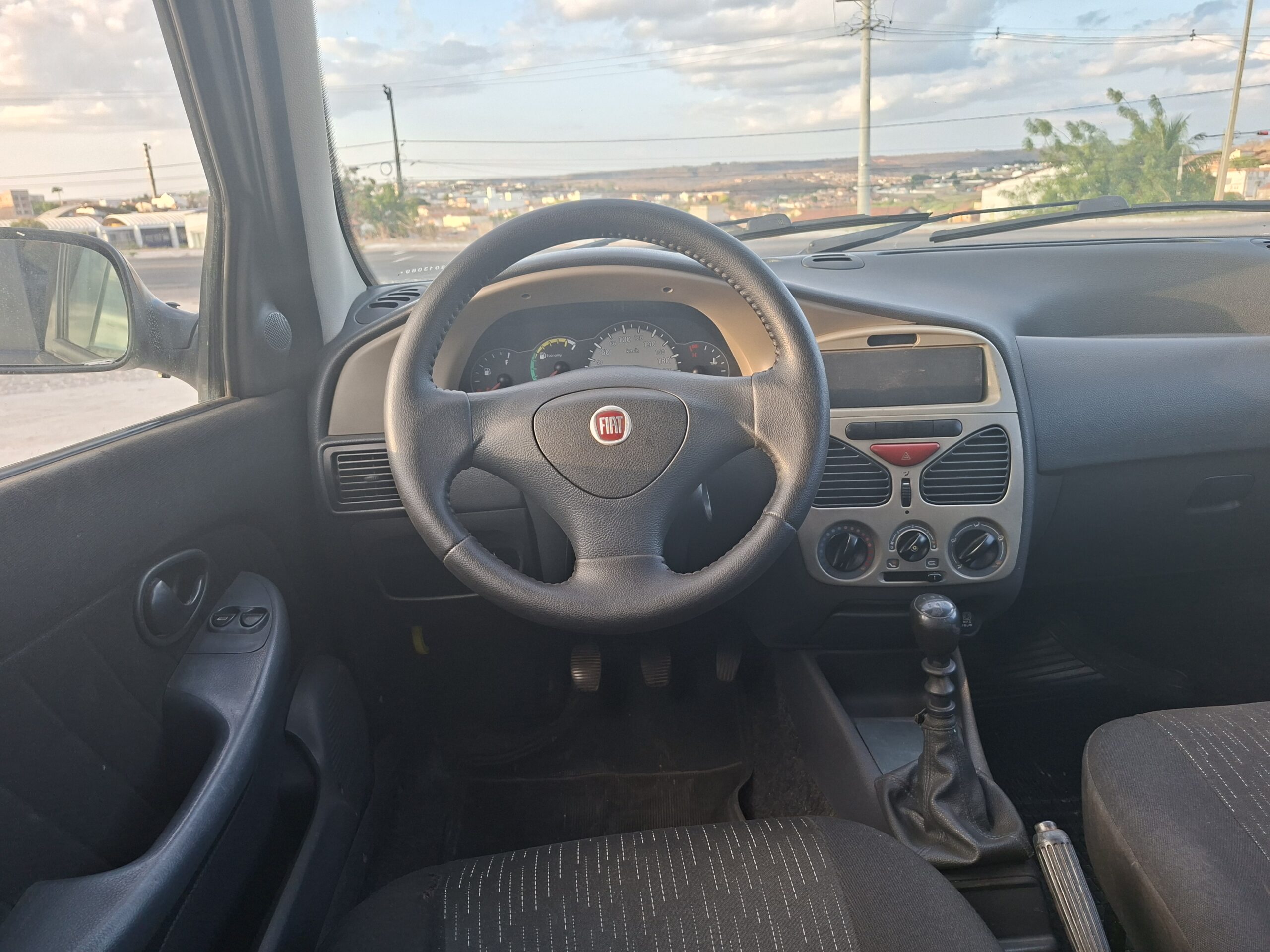 
								FIAT PALIO ECONOM FIRE FLEX 1.0 2012 full									