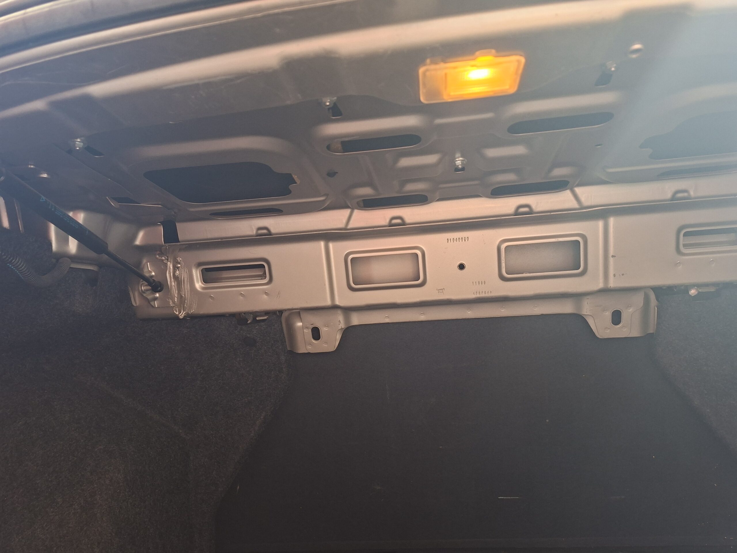 
								FIAT GRAND SIENA ESSENCE 1.6 16V 2015 full									