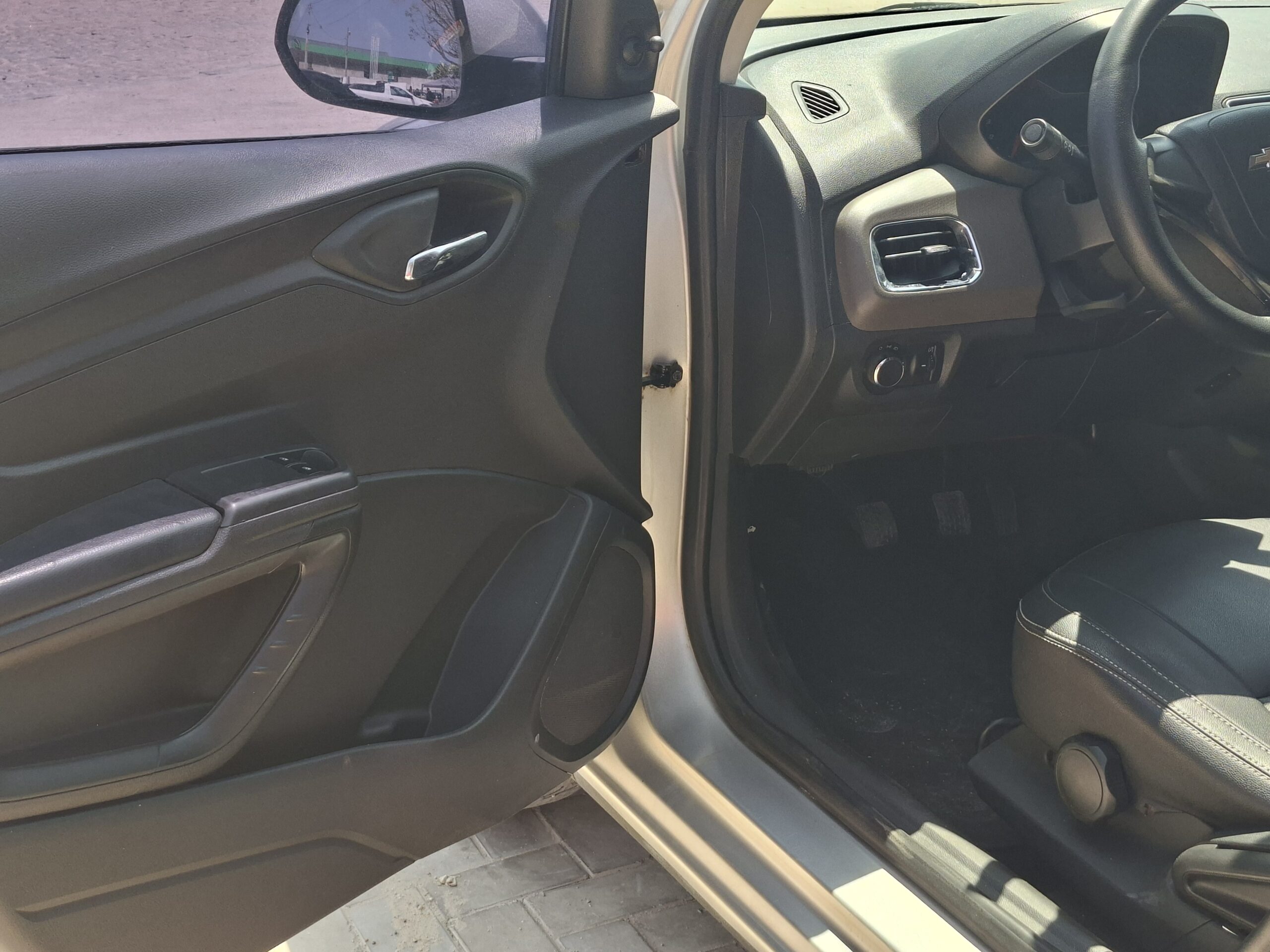 
								CHEVROLET PRISMA MT LT 1.5 2015 full									