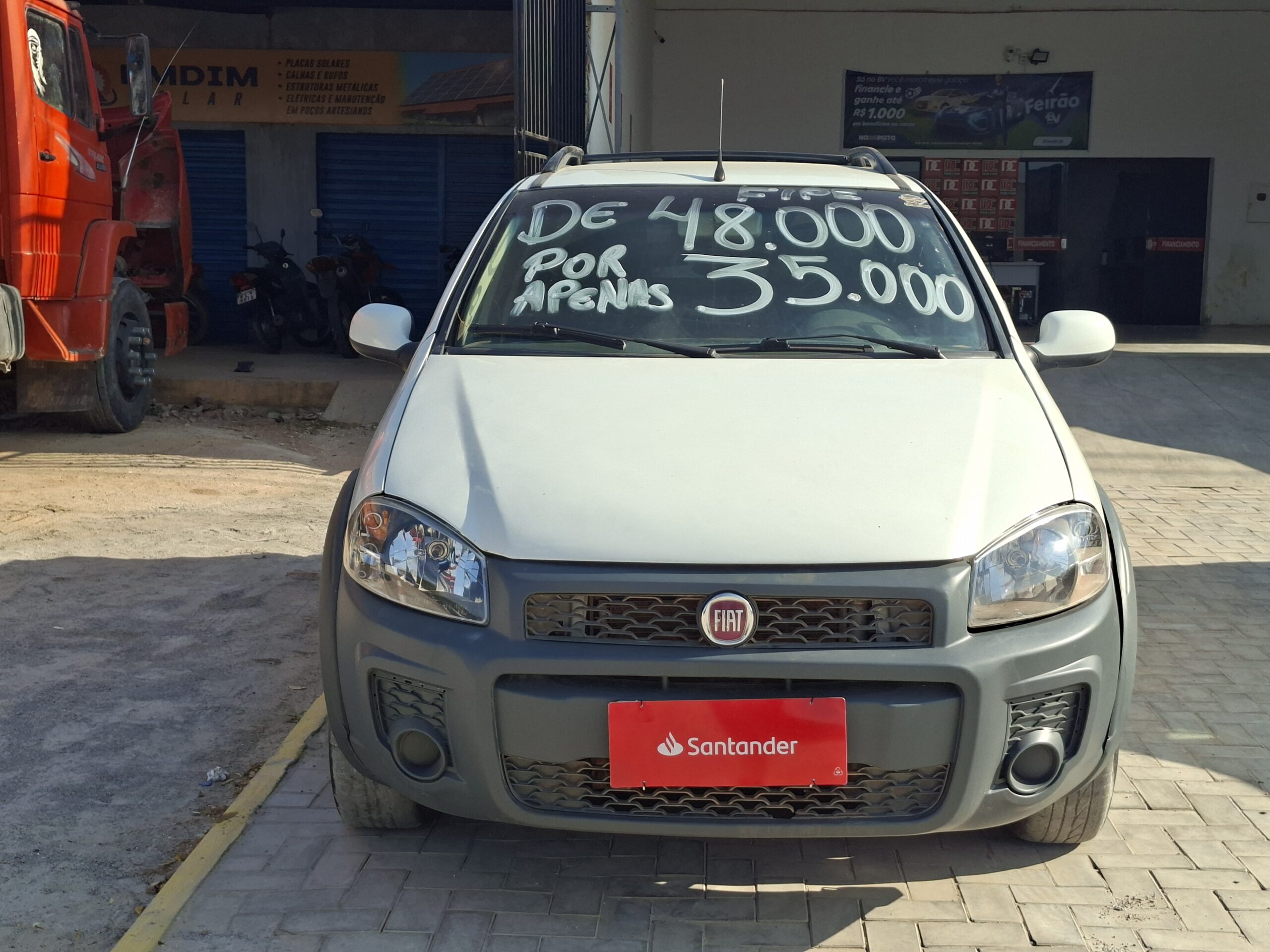 
								FIAT STRADA WORKING CE 1.4 2015 full									