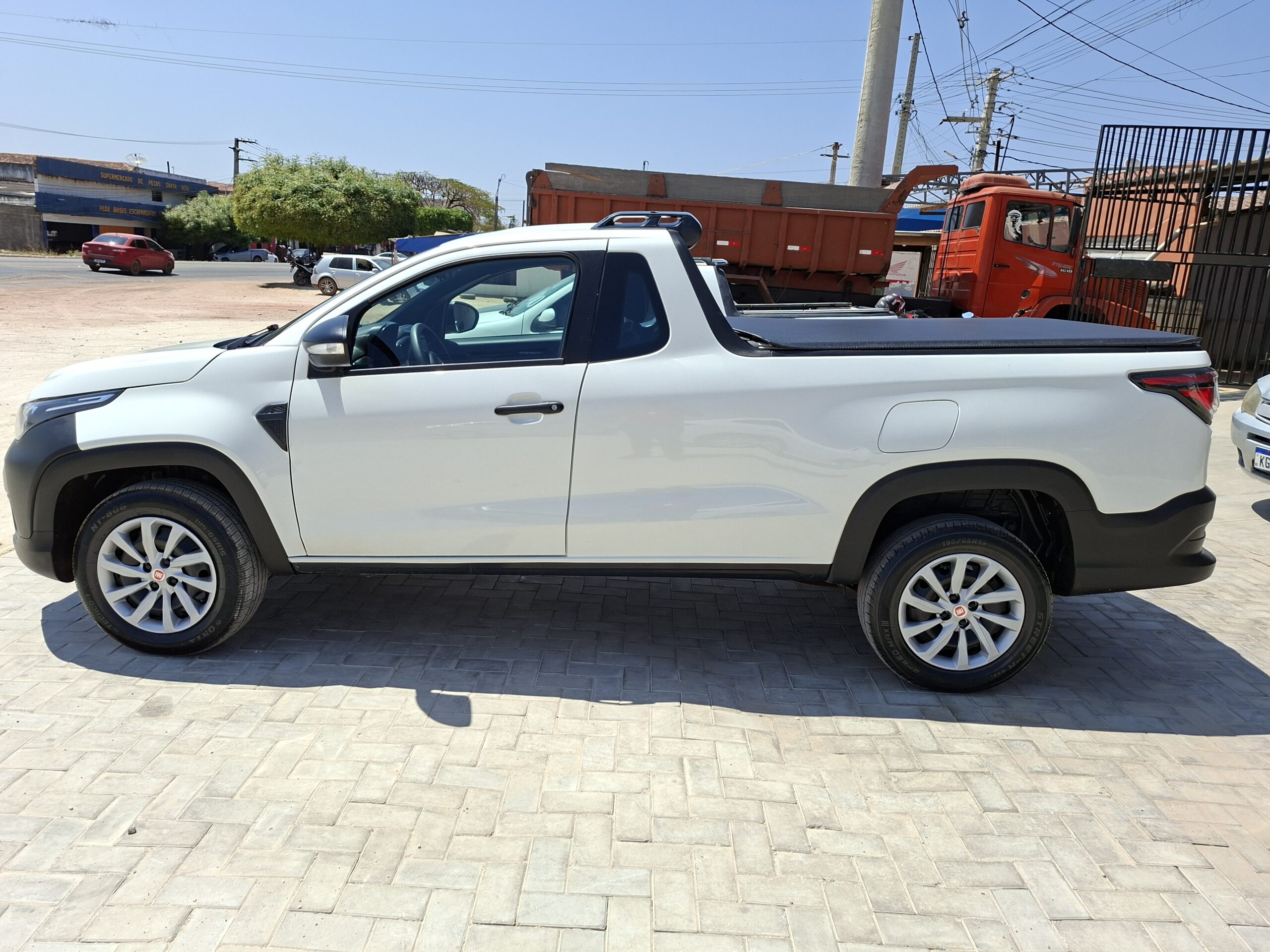 
								2025 FIAT STRADA ENDURANCE CS 1.3 full									