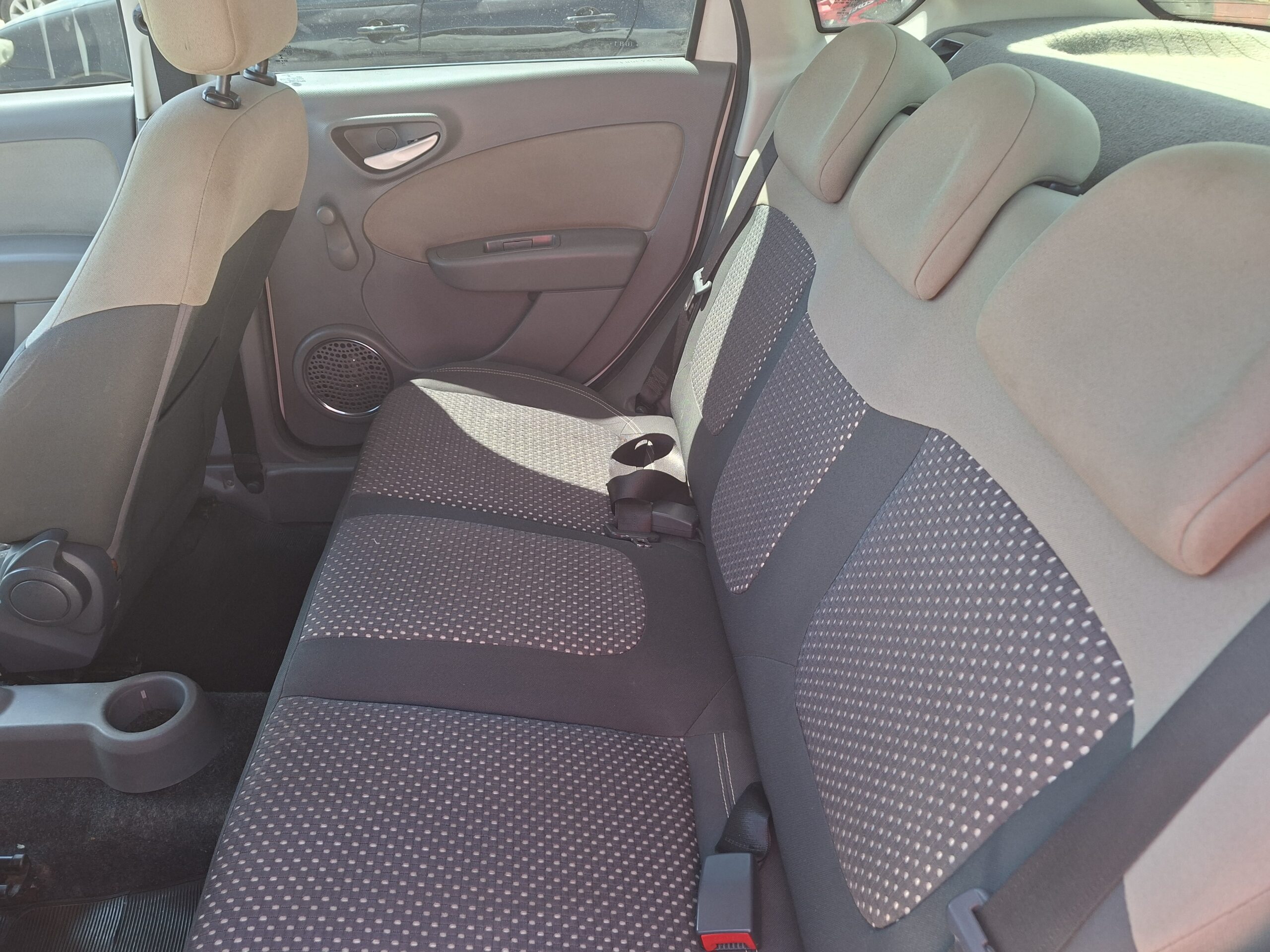 
								FIAT GRAND SIENA ESSENCE SUBLIME 1.6 2015 full									