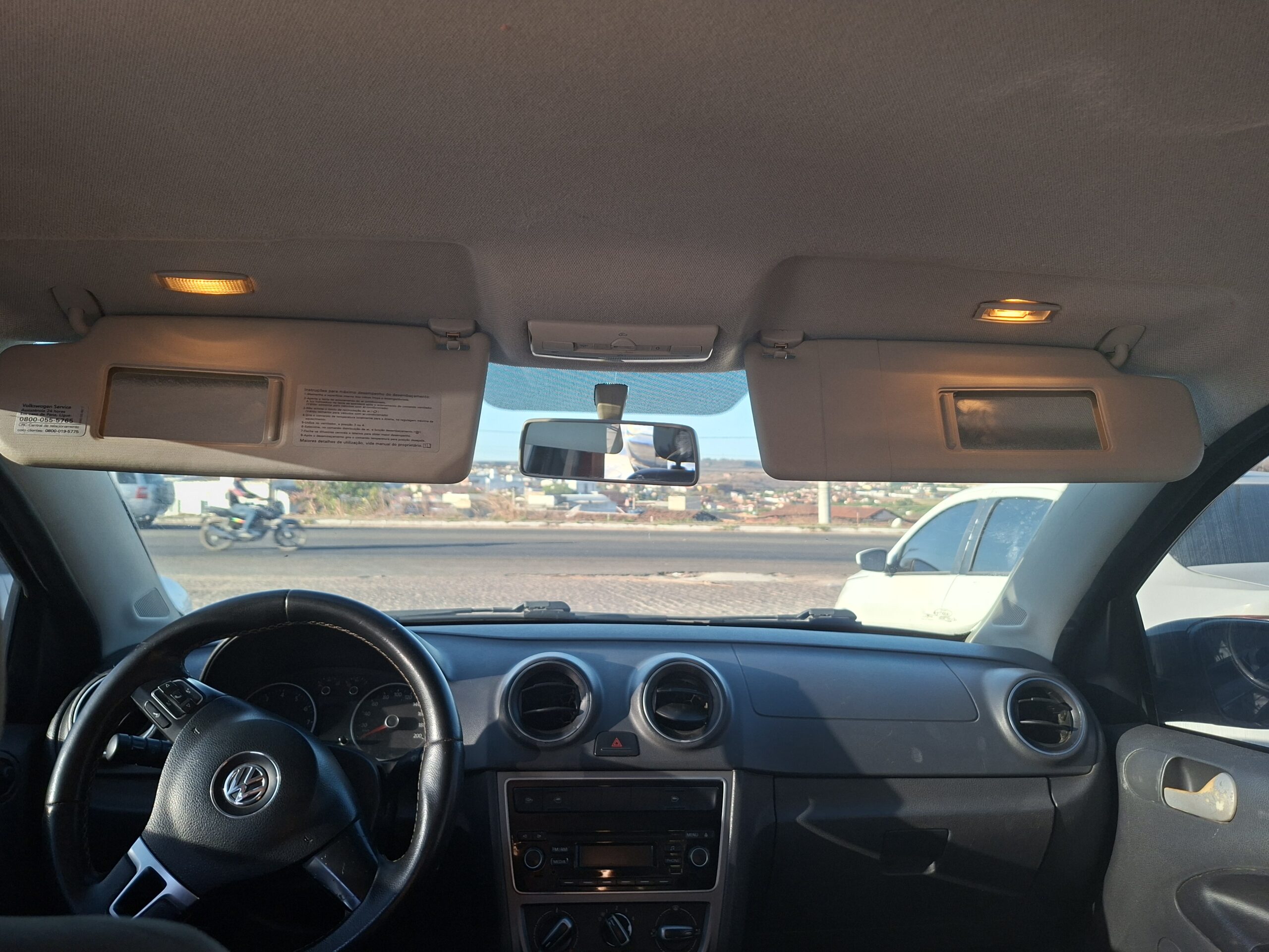 
								VOLKWAGEN (NOVO) GOL I TREND 1.0 2014 (G6) full									