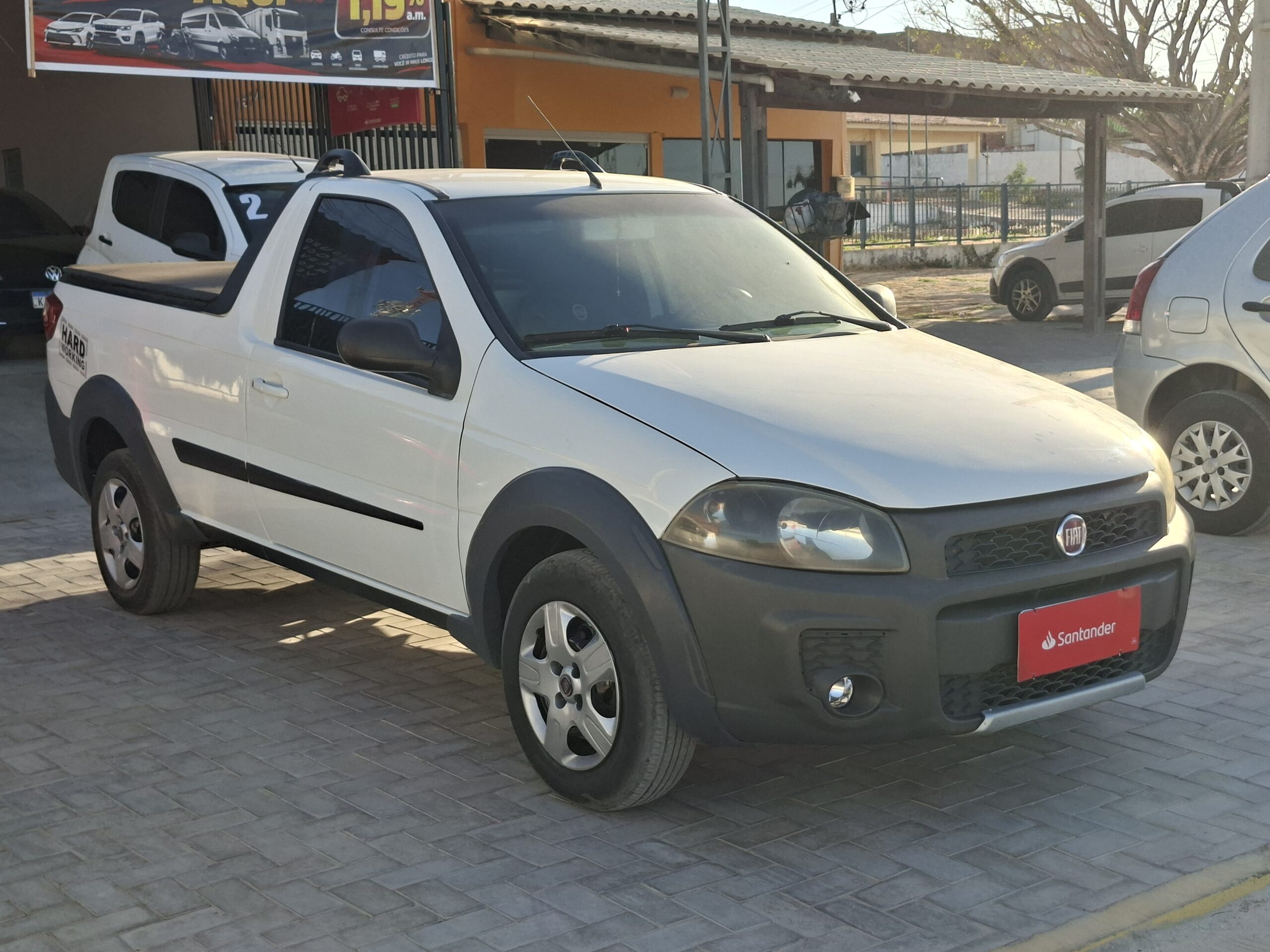 
								FIAT STRADA HARD WORKING CS 1.4 2017 full									