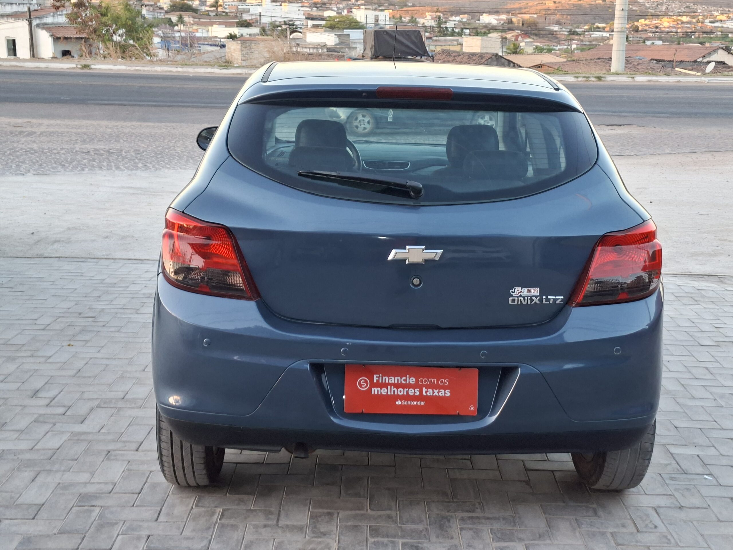 
								CHEVROLET ONIX MT LTZ 1.4 2014 full									