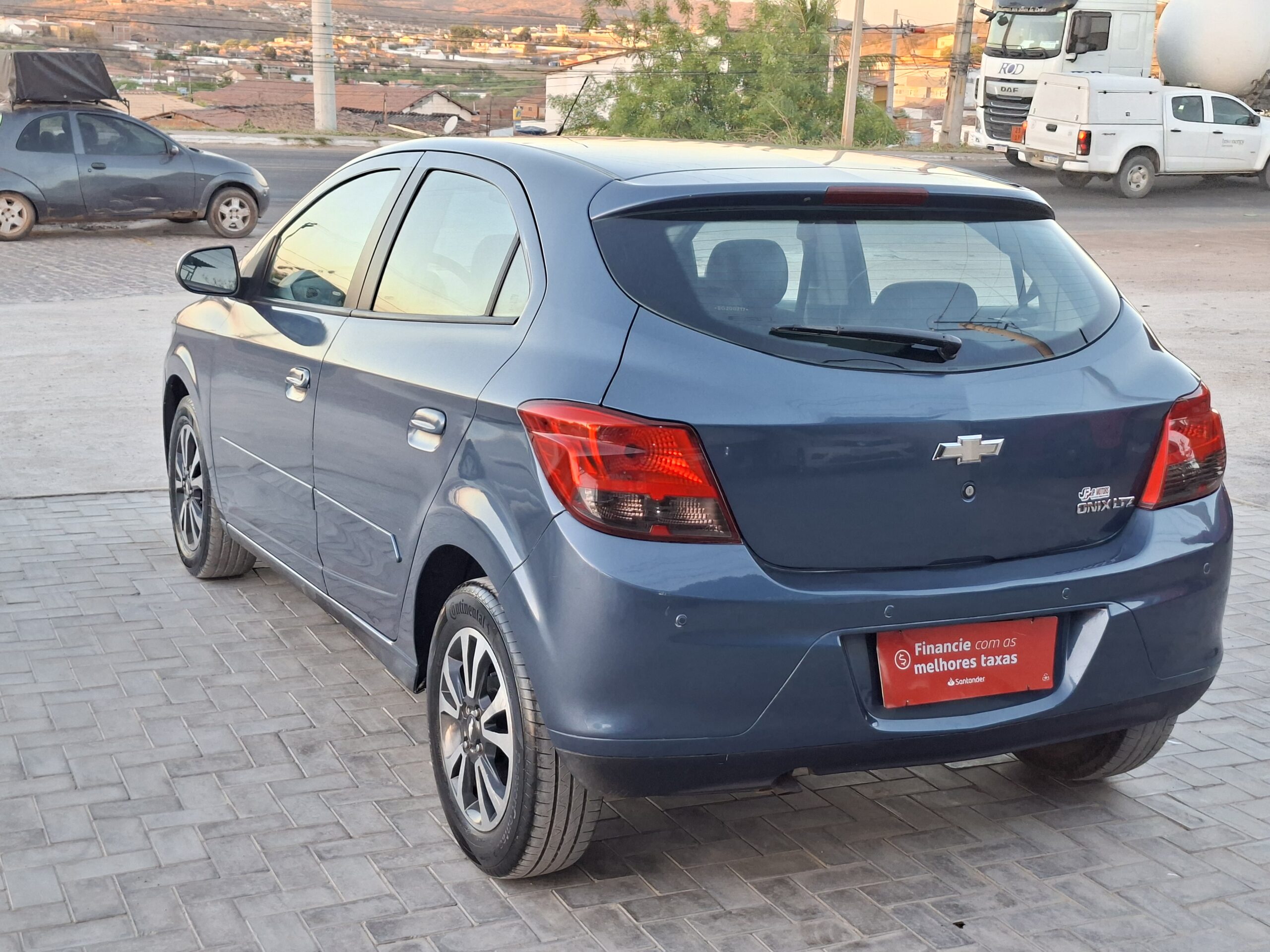 
								CHEVROLET ONIX MT LTZ 1.4 2014 full									
