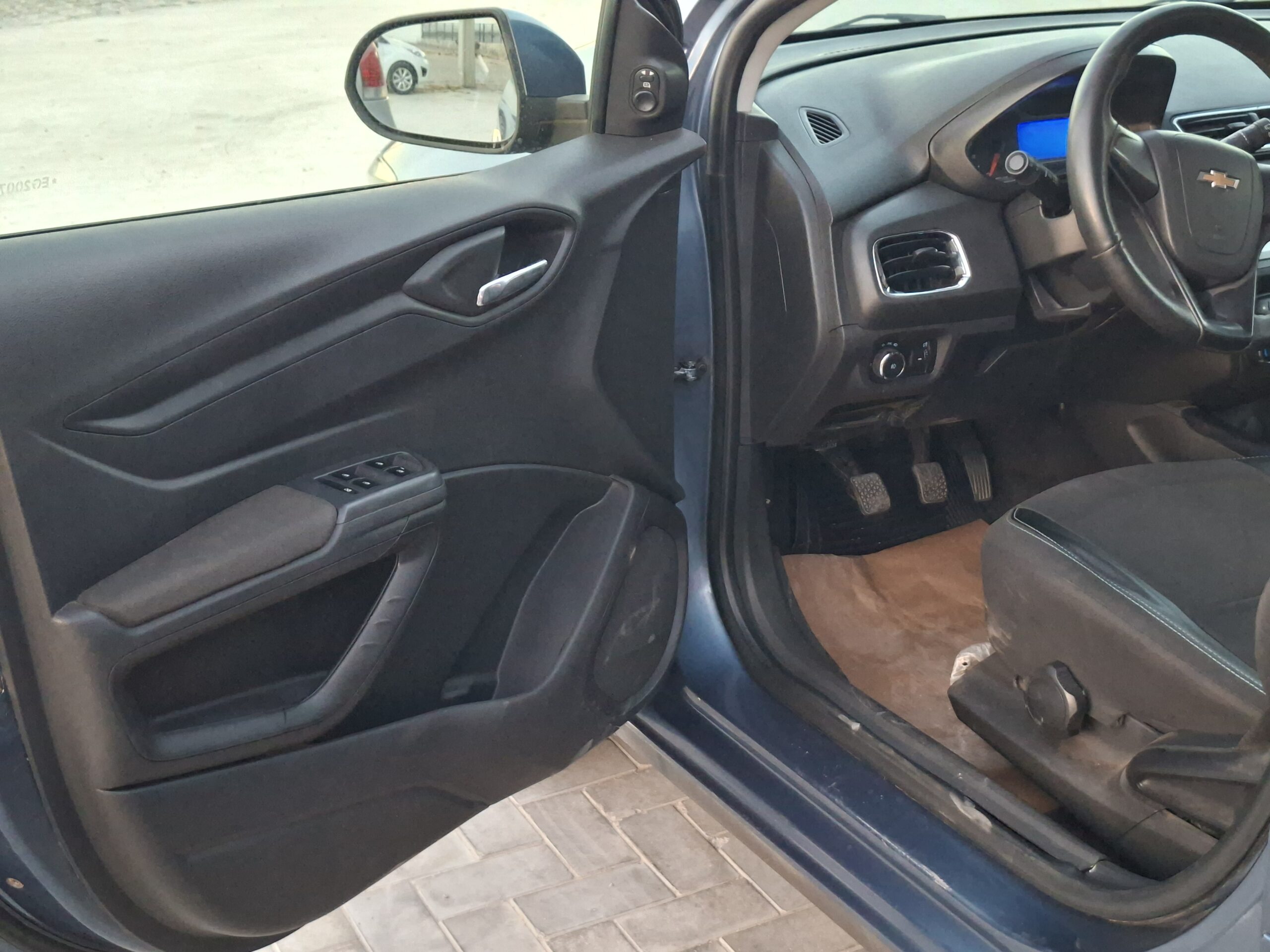 
								CHEVROLET ONIX MT LTZ 1.4 2014 full									