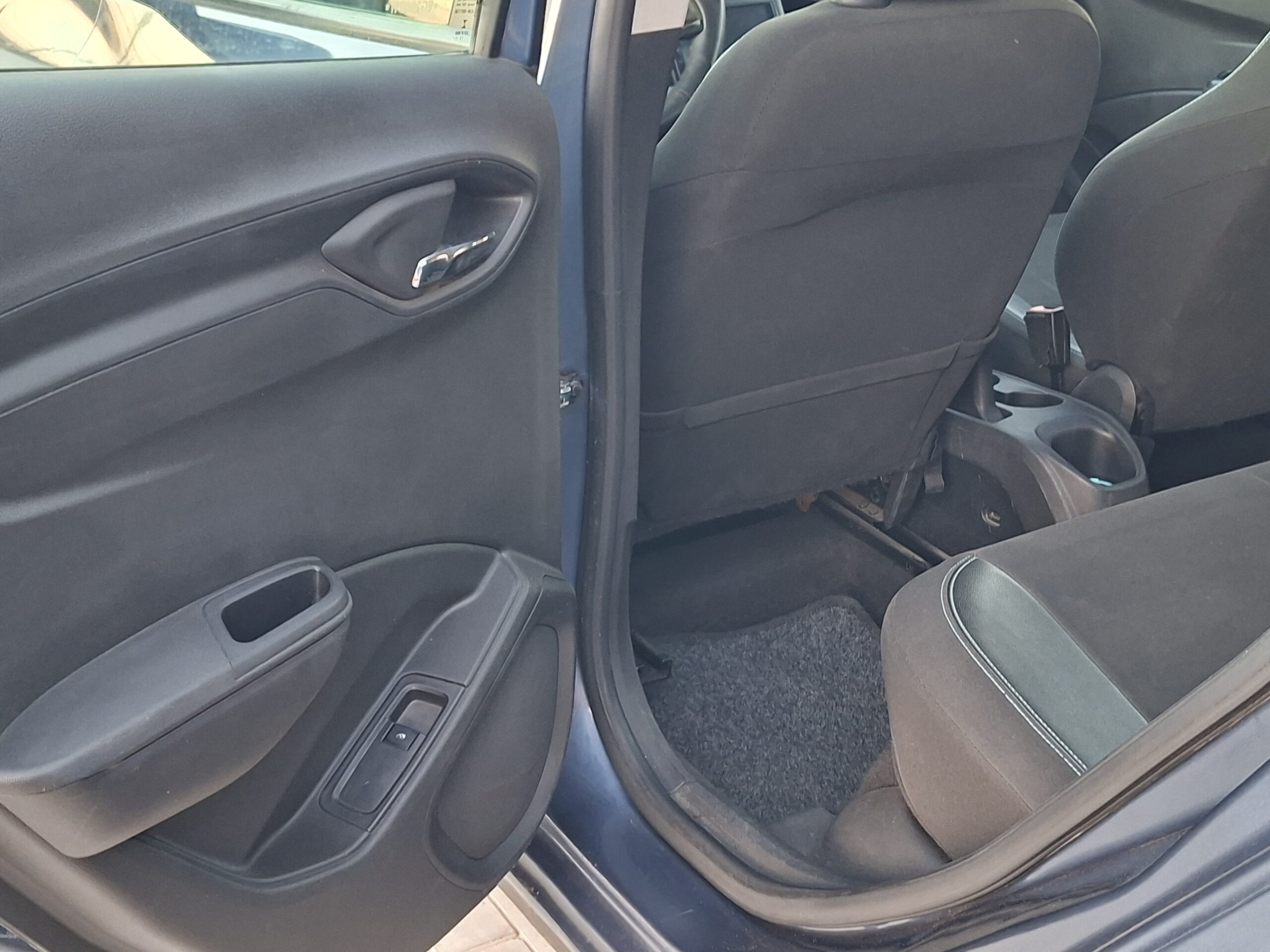 
								CHEVROLET ONIX MT LTZ 1.4 2014 full									