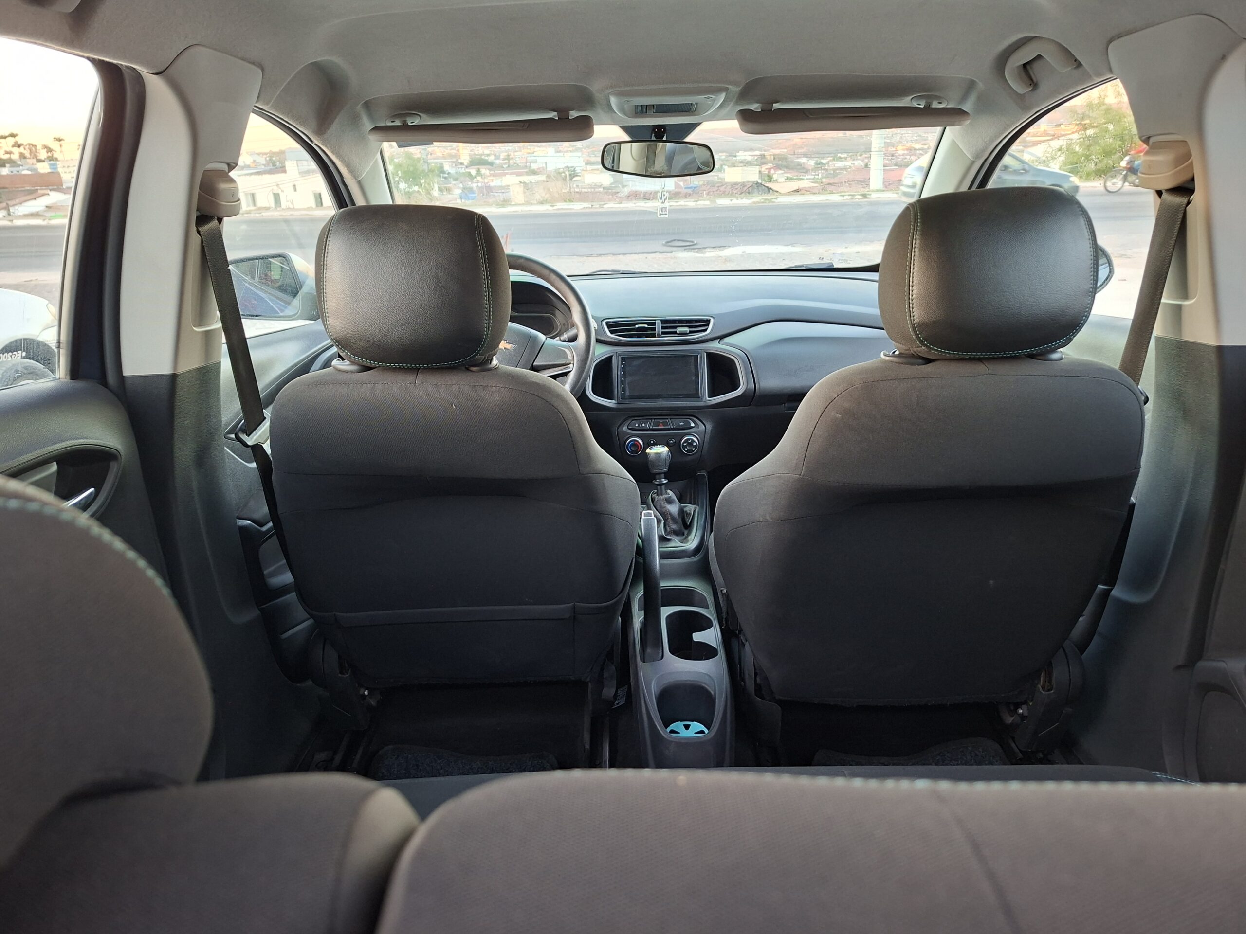 
								CHEVROLET ONIX MT LTZ 1.4 2014 full									