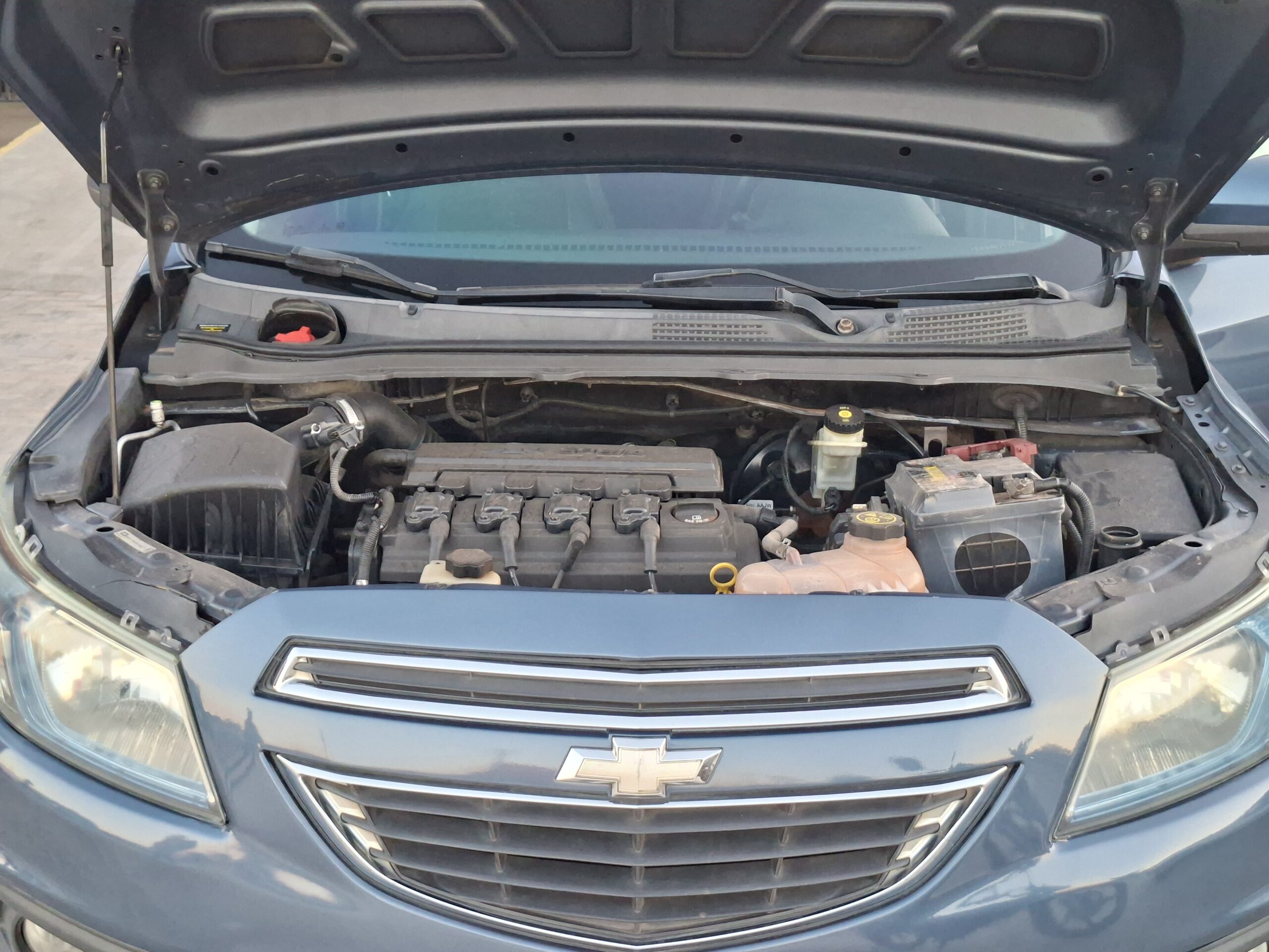 
								CHEVROLET ONIX MT LTZ 1.4 2014 full									