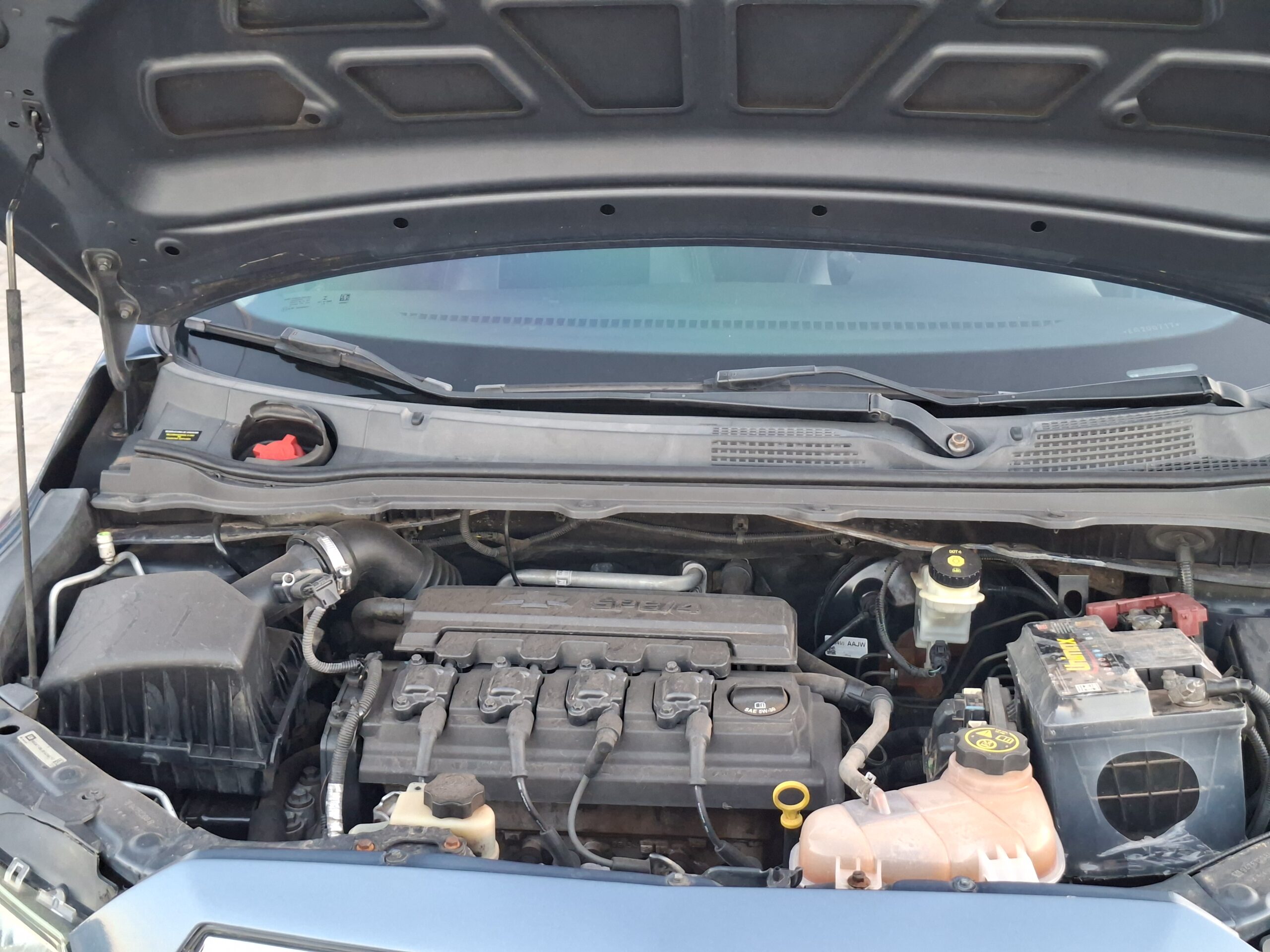
								CHEVROLET ONIX MT LTZ 1.4 2014 full									
