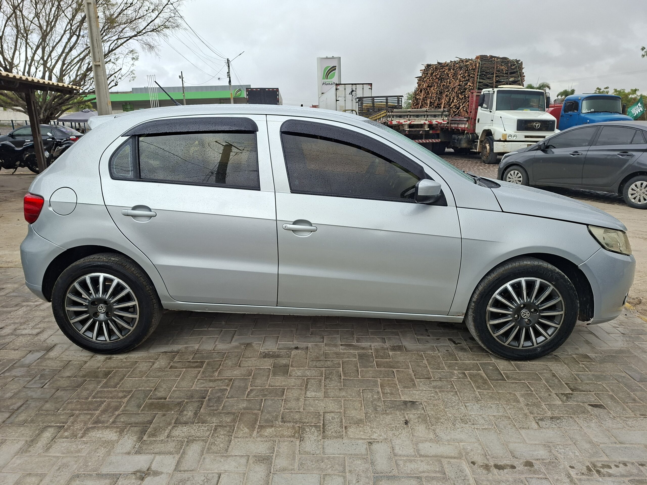 
								VOLKSWAGEN GOL (NOVO) 1.6 Mi TOTAL FLEX 2012 full									
