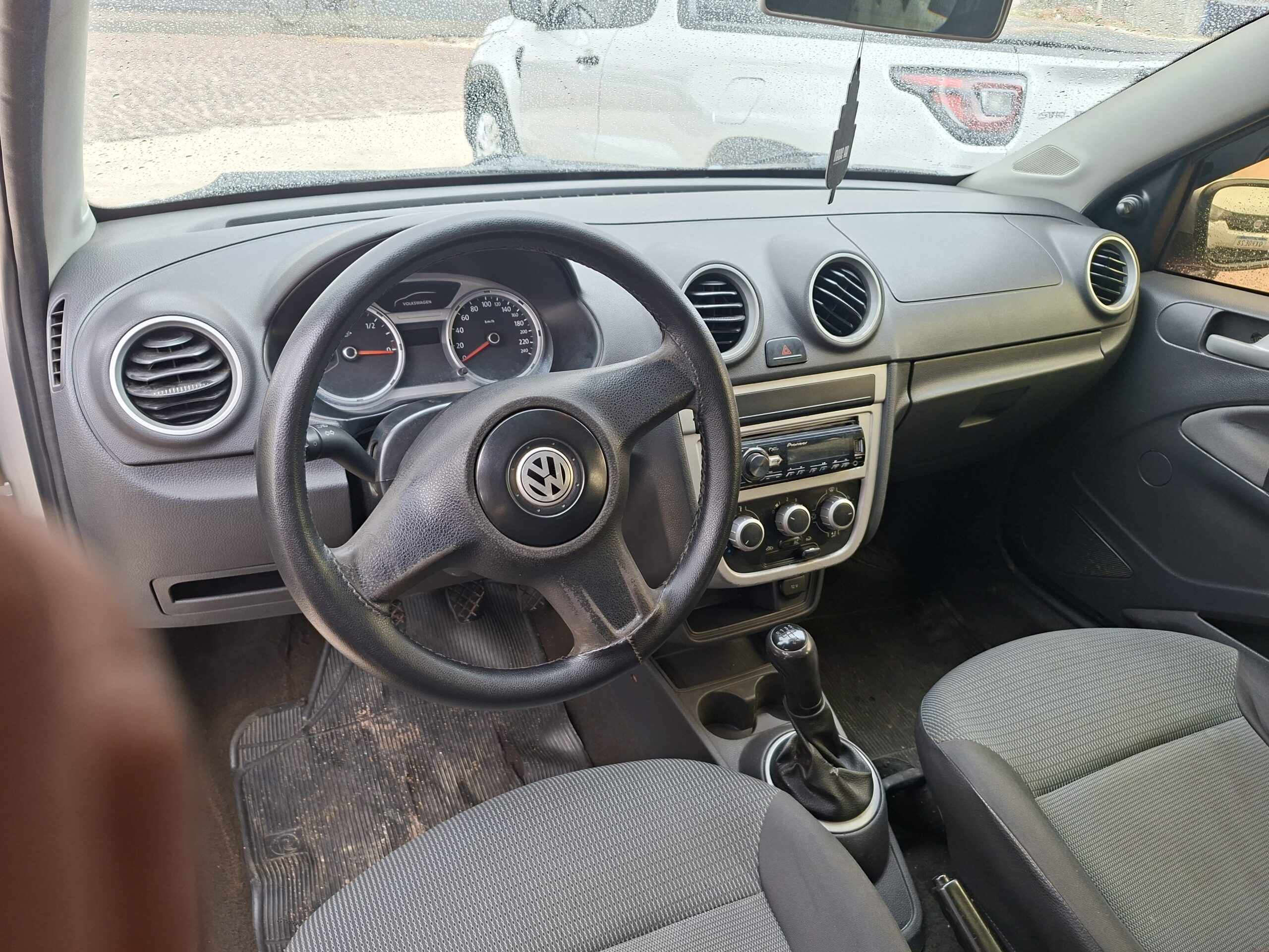 
								VOLKSWAGEN GOL (NOVO) 1.6 Mi TOTAL FLEX 2012 full									